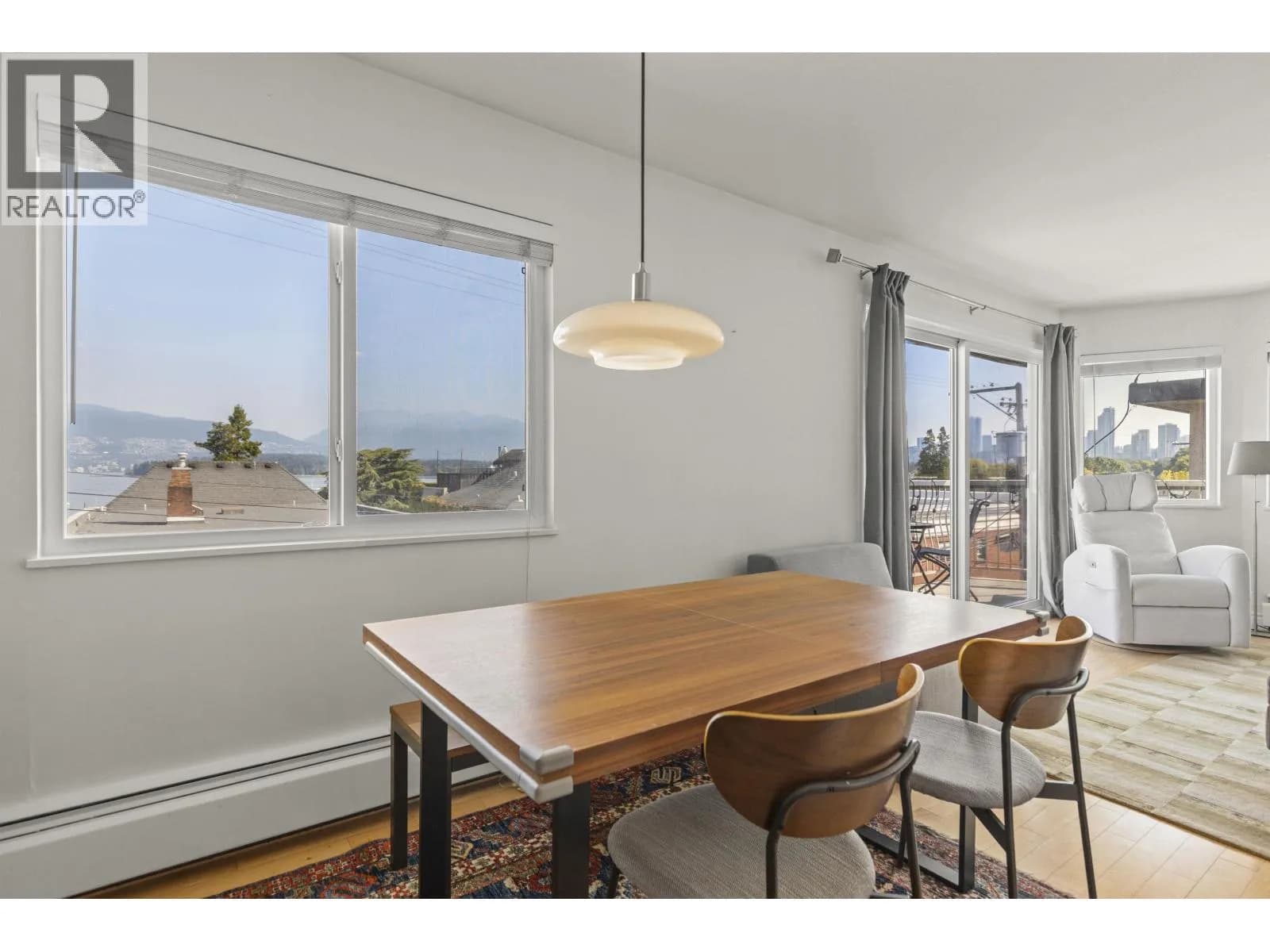 #307 2335 YORK AVENUE, Vancouver, BC photo 5