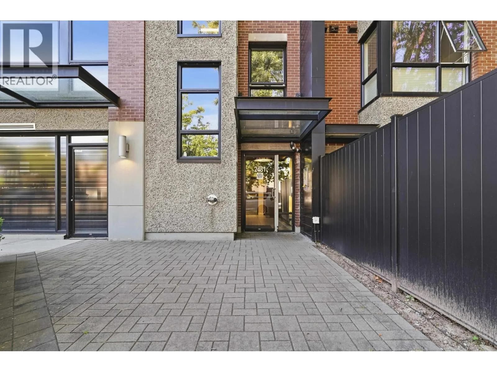 #203 2481 WATERLOO STREET, Vancouver, BC photo 2