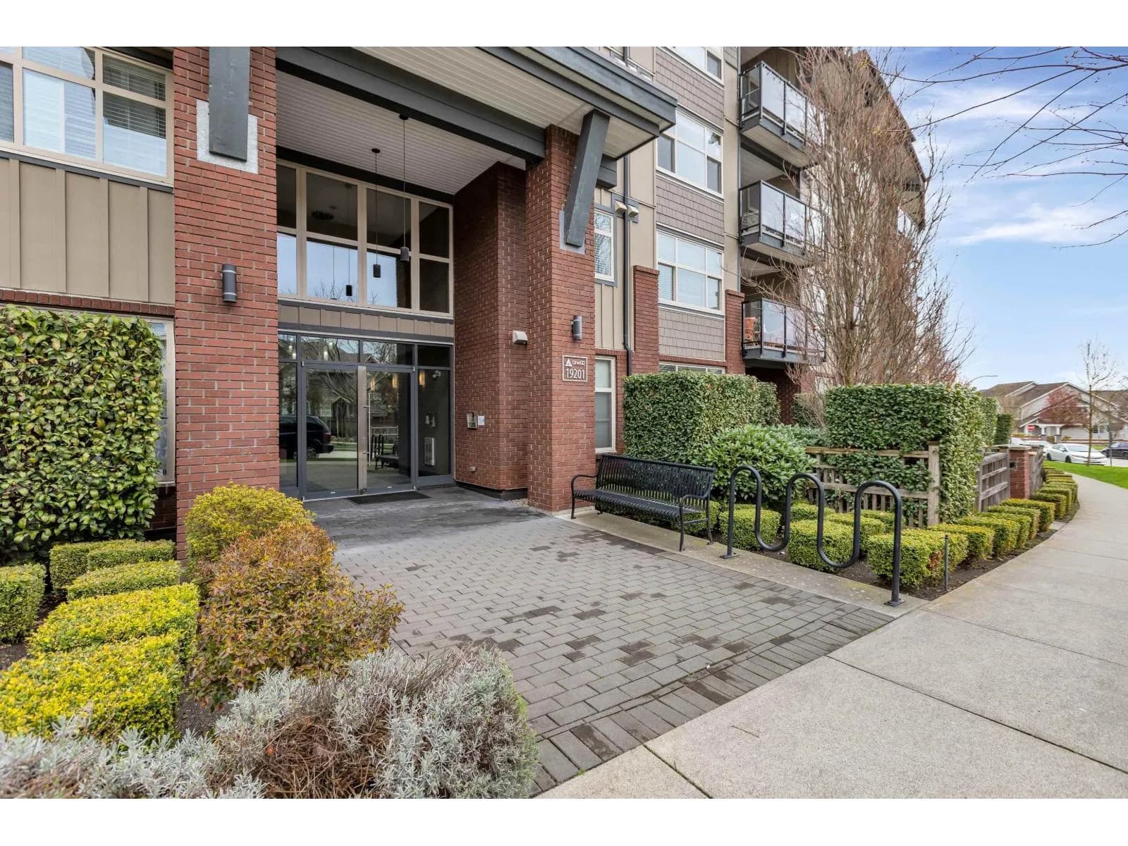 #107 19201 66A AVENUE, Surrey, BC photo 2