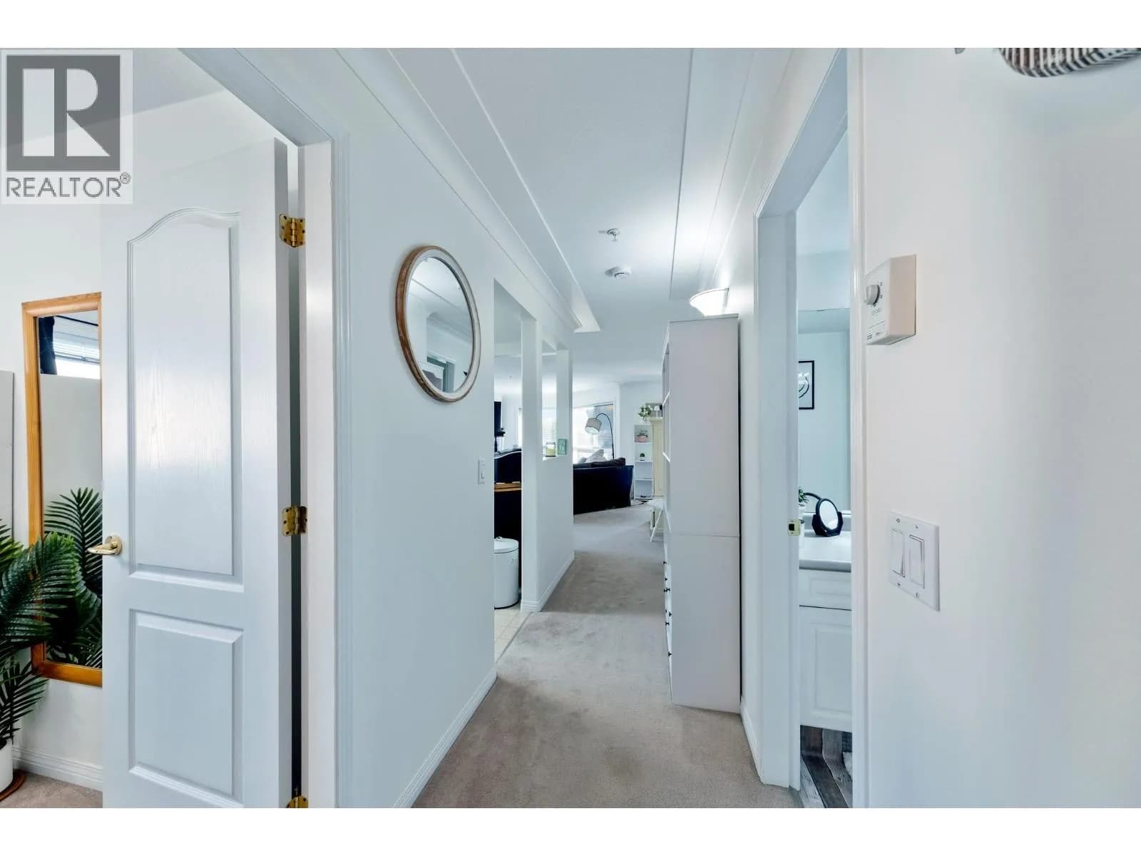 #313 1966 Enterprise Way, Kelowna, BC photo 4