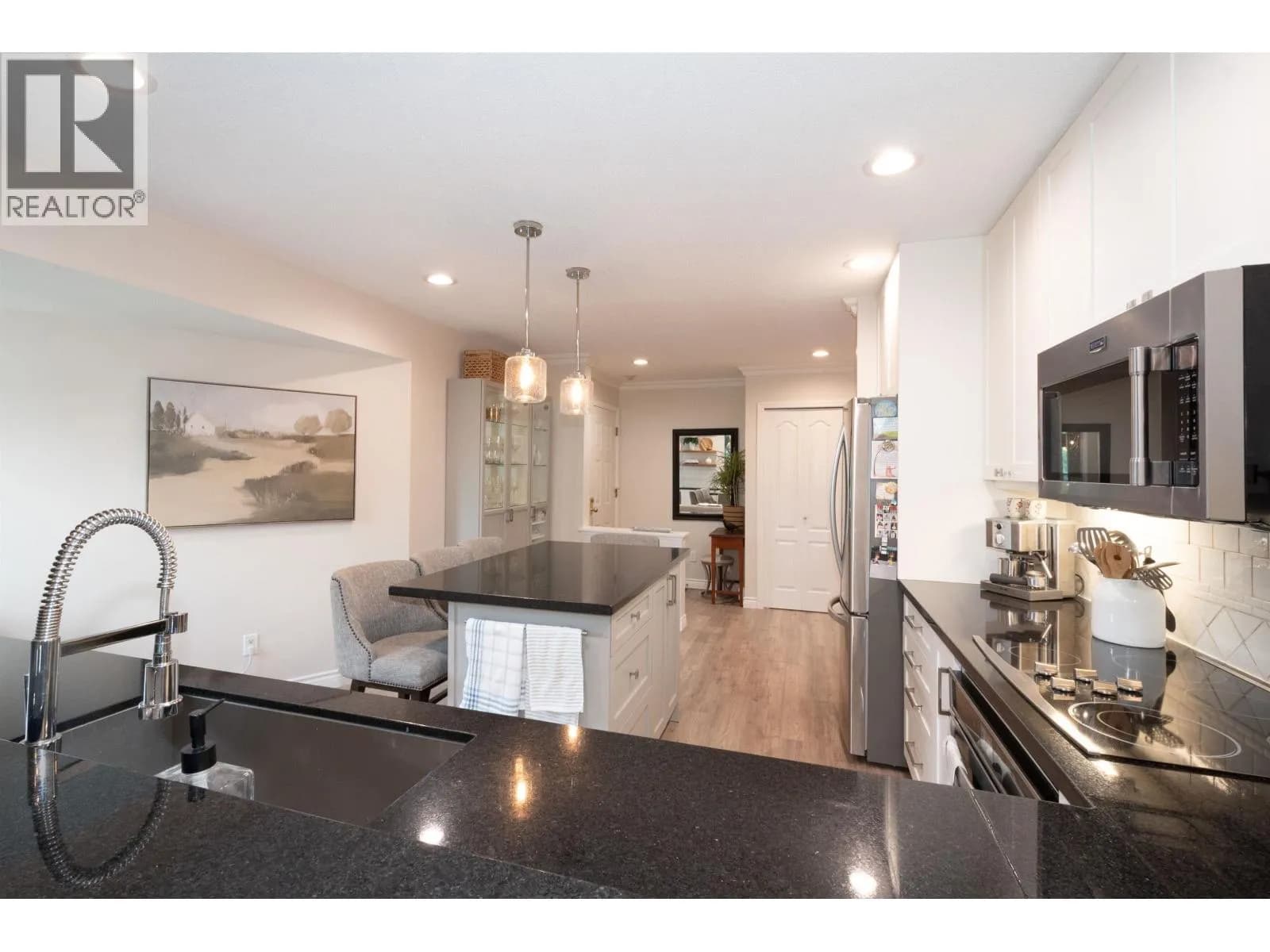 #706 1500 OSTLER COURT, North Vancouver, BC photo 4
