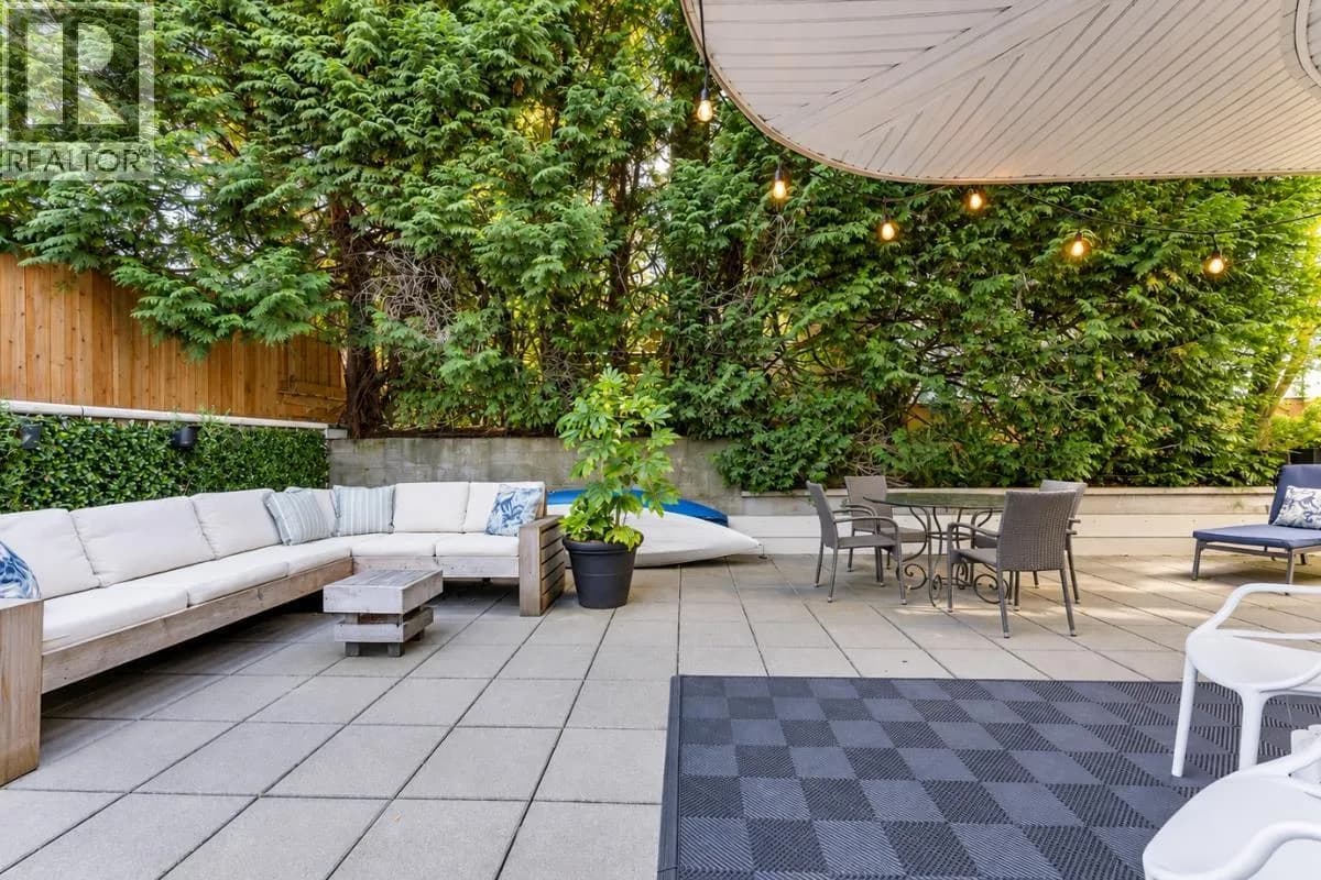Beverly Court, North Vancouver