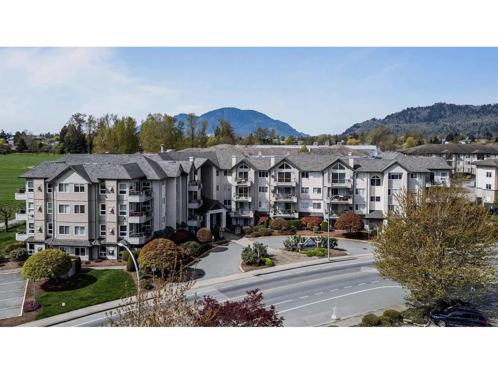 45520 KNIGHT ROAD, Chilliwack