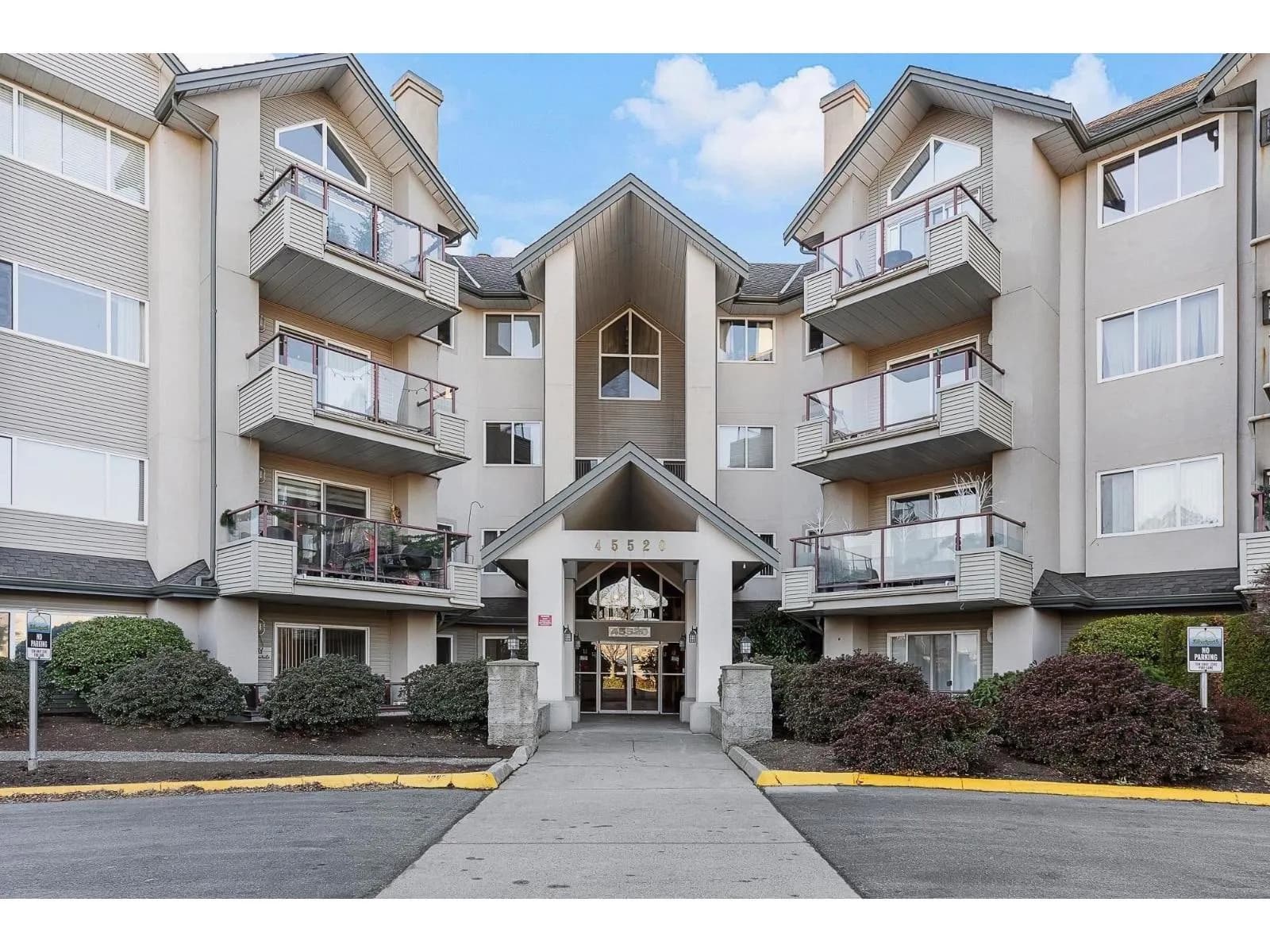 #304 45520 KNIGHT ROAD, Chilliwack, BC photo 5