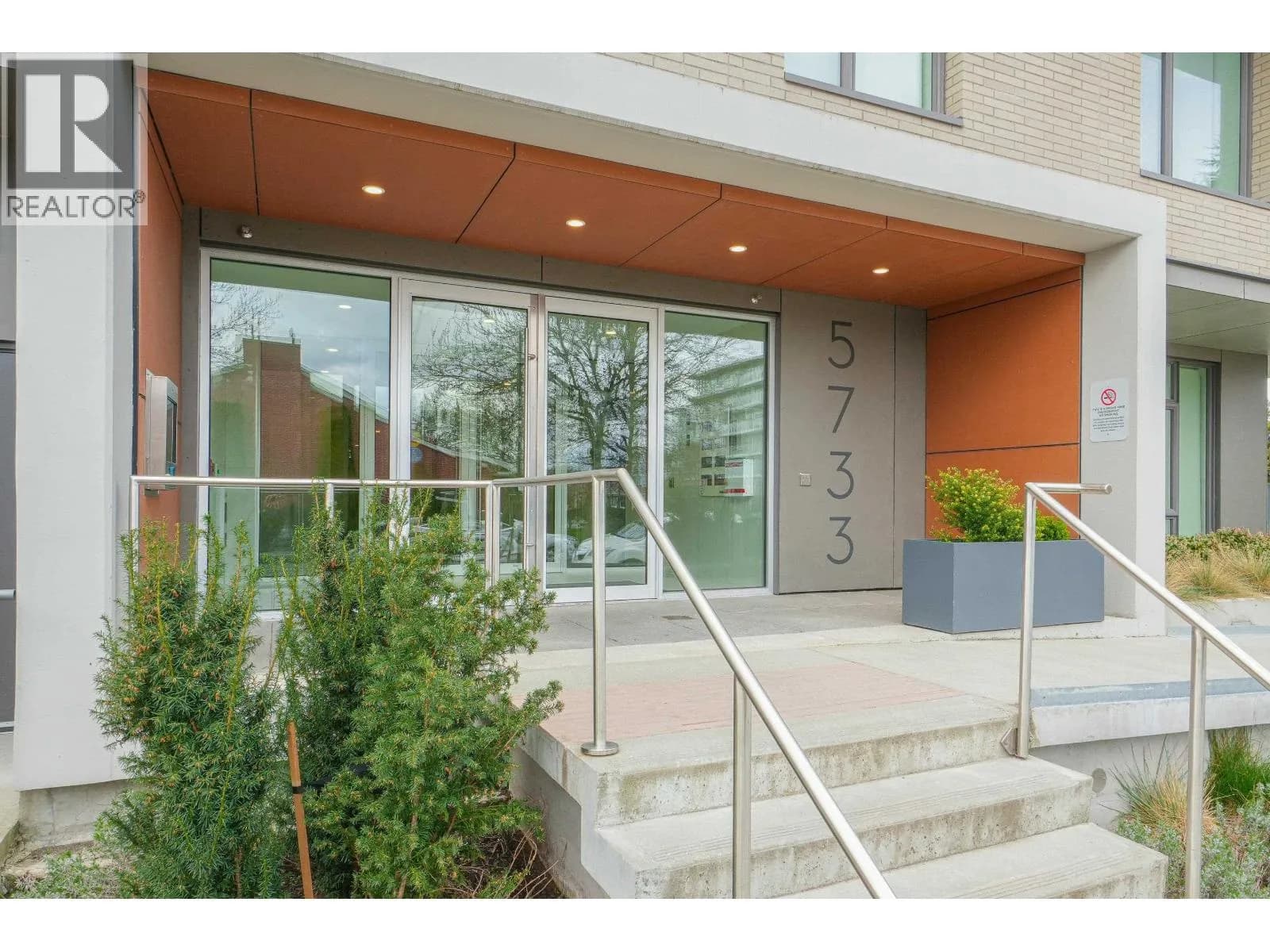 5733 ALBERTA STREET, Vancouver