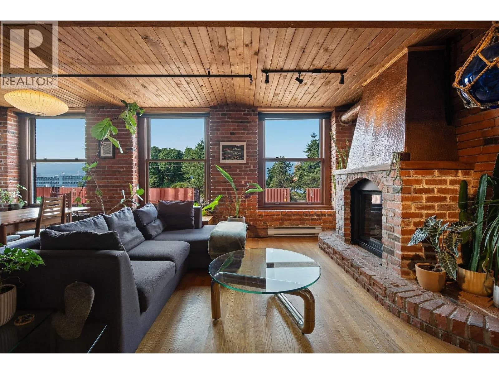 #305 41 ALEXANDER STREET, Vancouver, BC photo 4