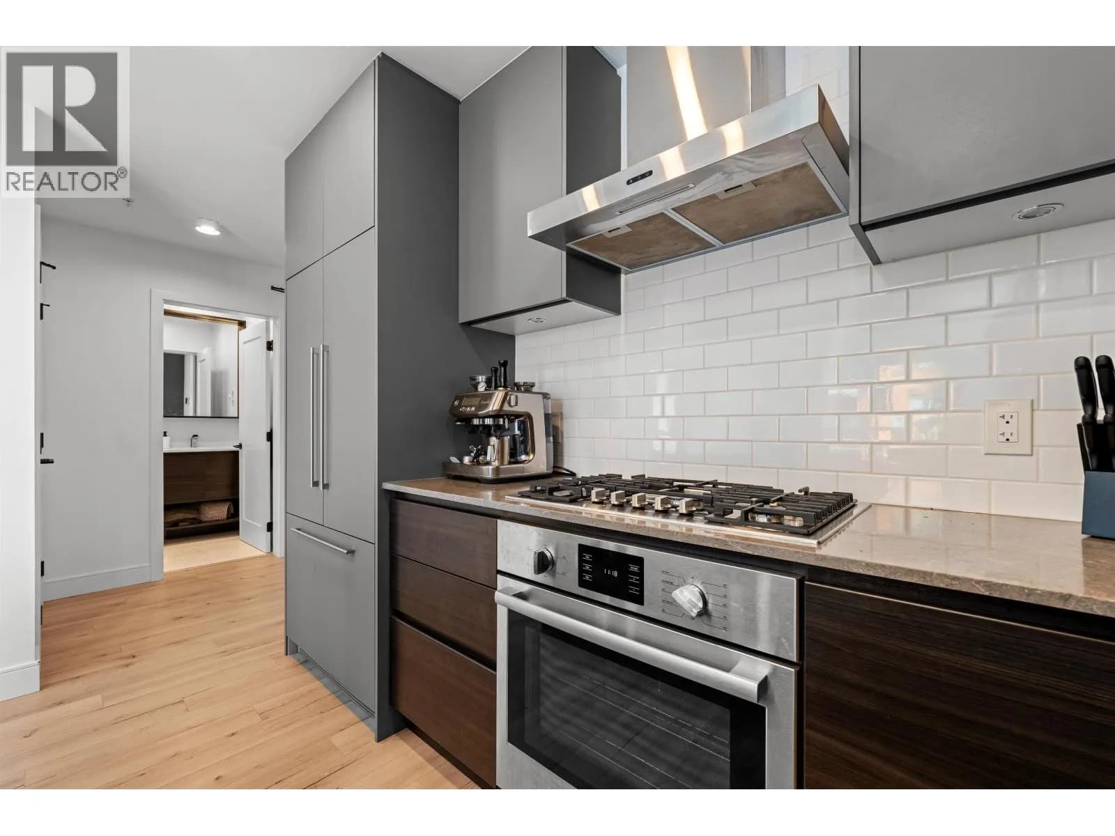 #336 55 KLAHANIE DRIVE, Port Moody, BC photo 5