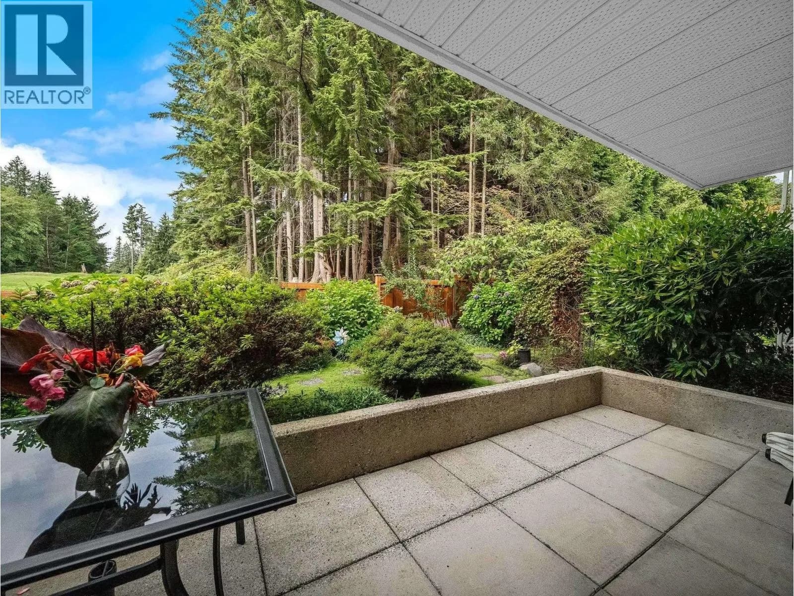 #104 1281 PARKGATE AVENUE, North Vancouver, BC photo 3