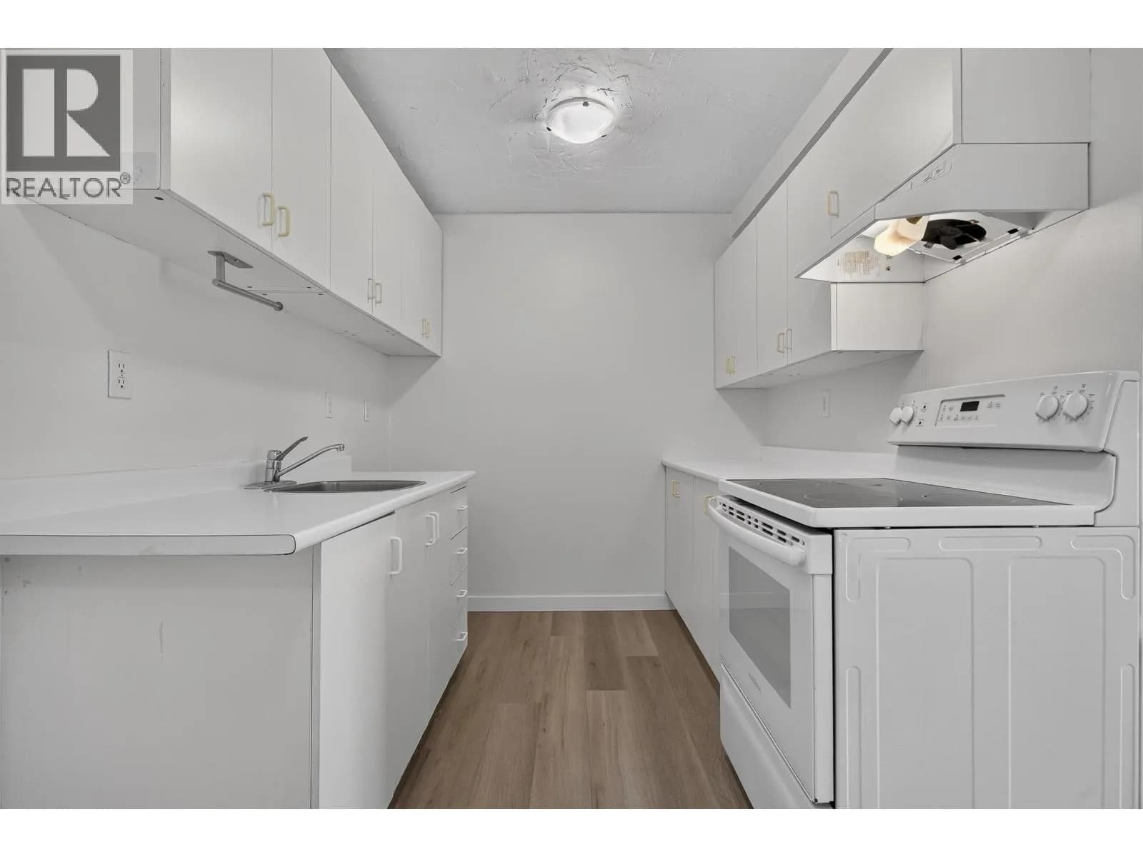 #203 7220 LINDSAY ROAD, Richmond, BC photo 5