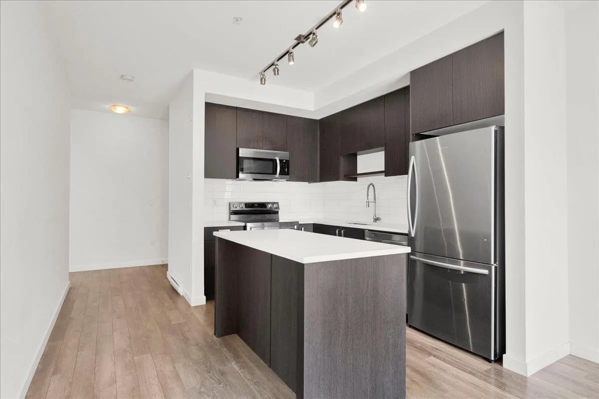 #401 13623 81A AVENUE, Surrey, BC photo 5