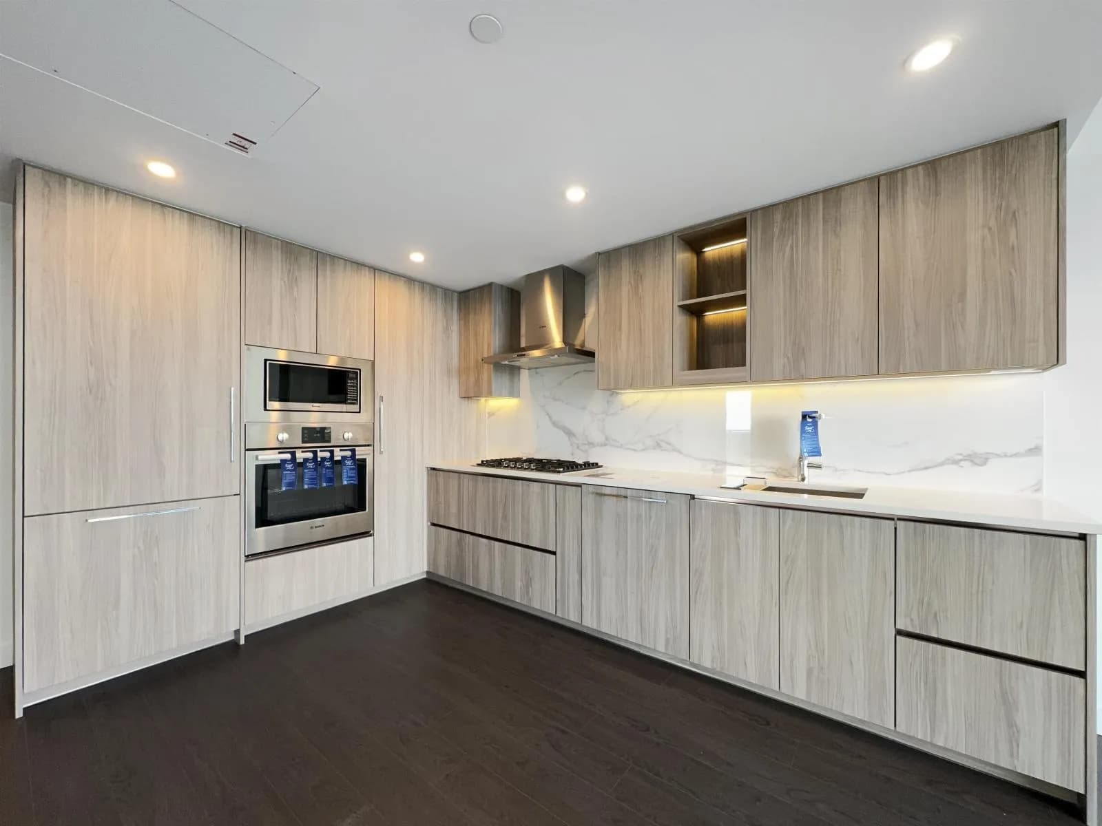 13778 100 Avenue, Surrey