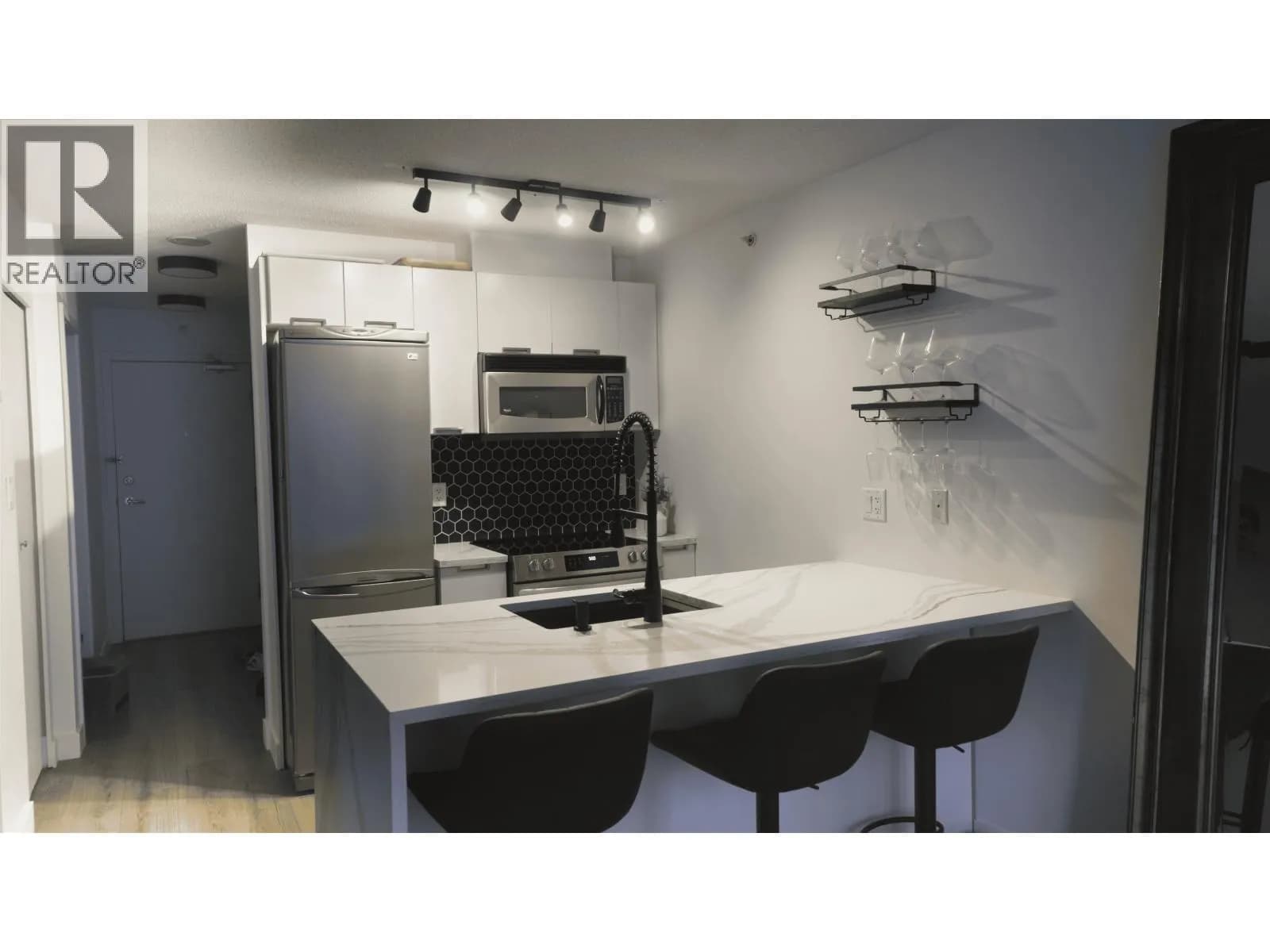 #312 1082 SEYMOUR STREET, Vancouver, BC photo 2