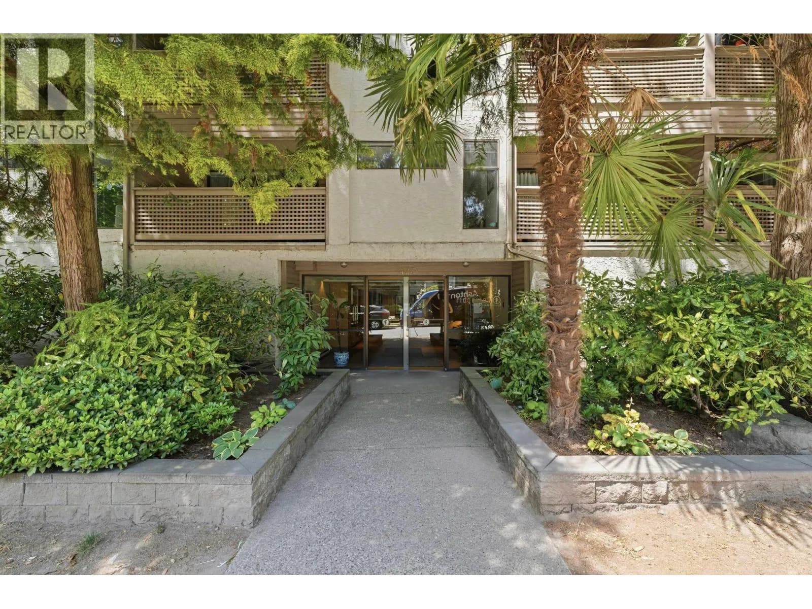 #106 423 AGNES STREET, New Westminster, BC photo 2