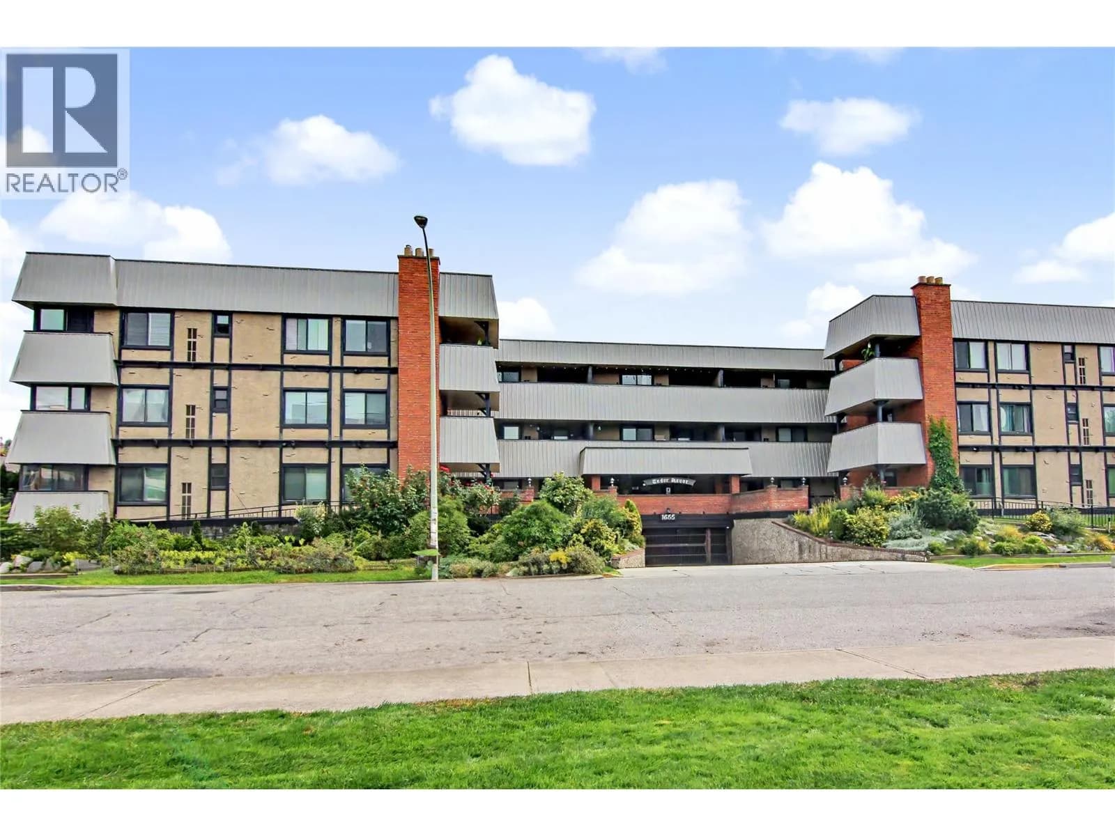 1665 Ufton Court, Kelowna