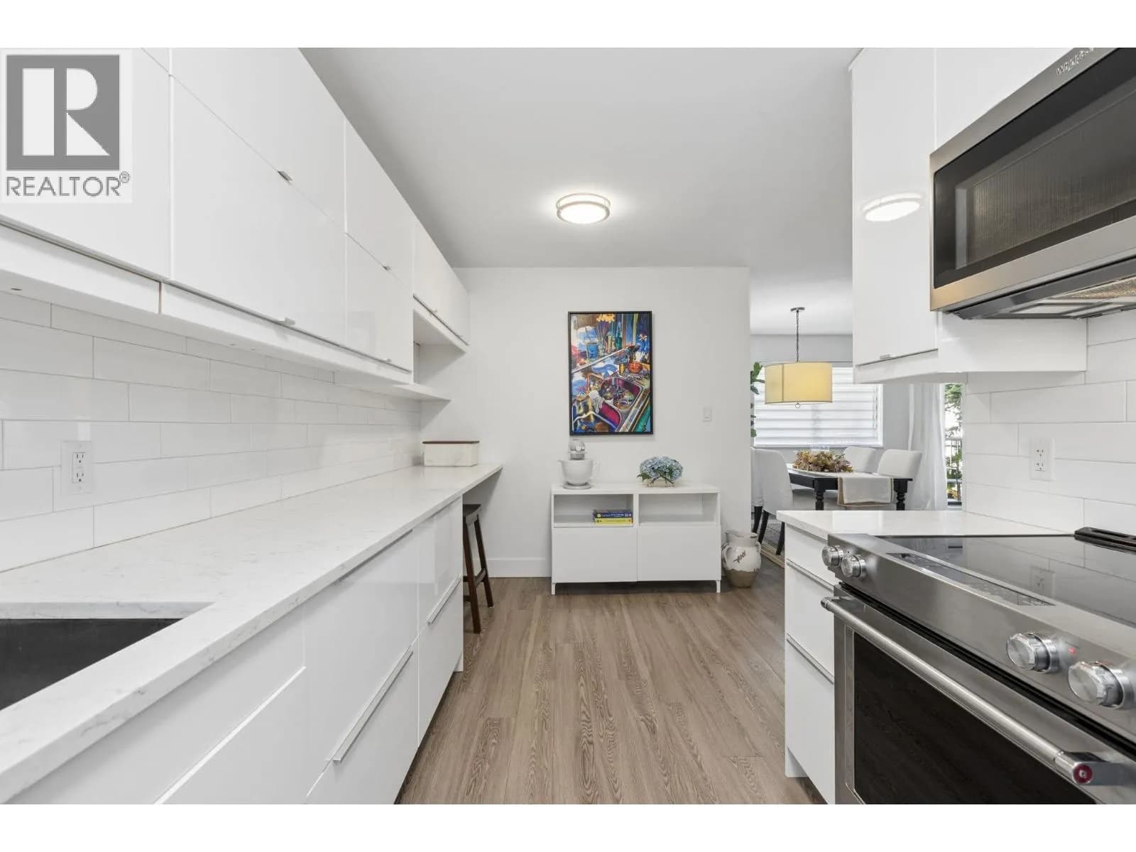 #303 236 W 2ND STREET, North Vancouver, BC photo 5