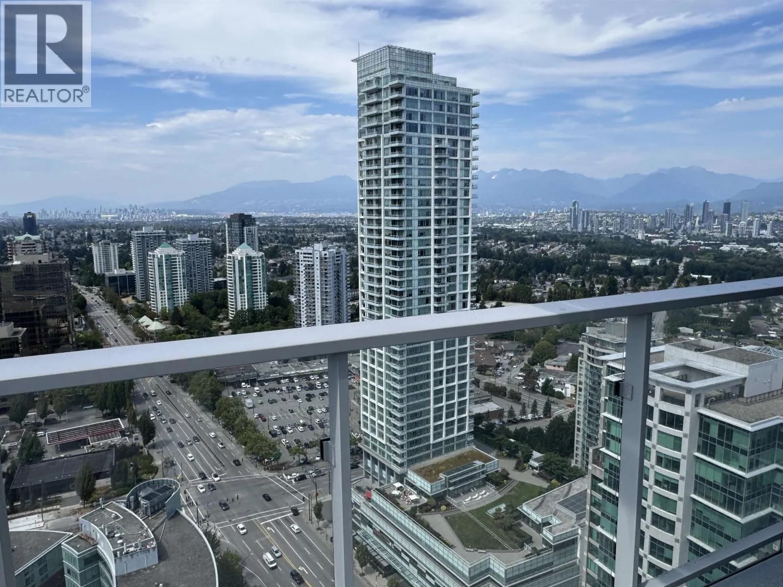 6000 MCKAY AVENUE, Burnaby
