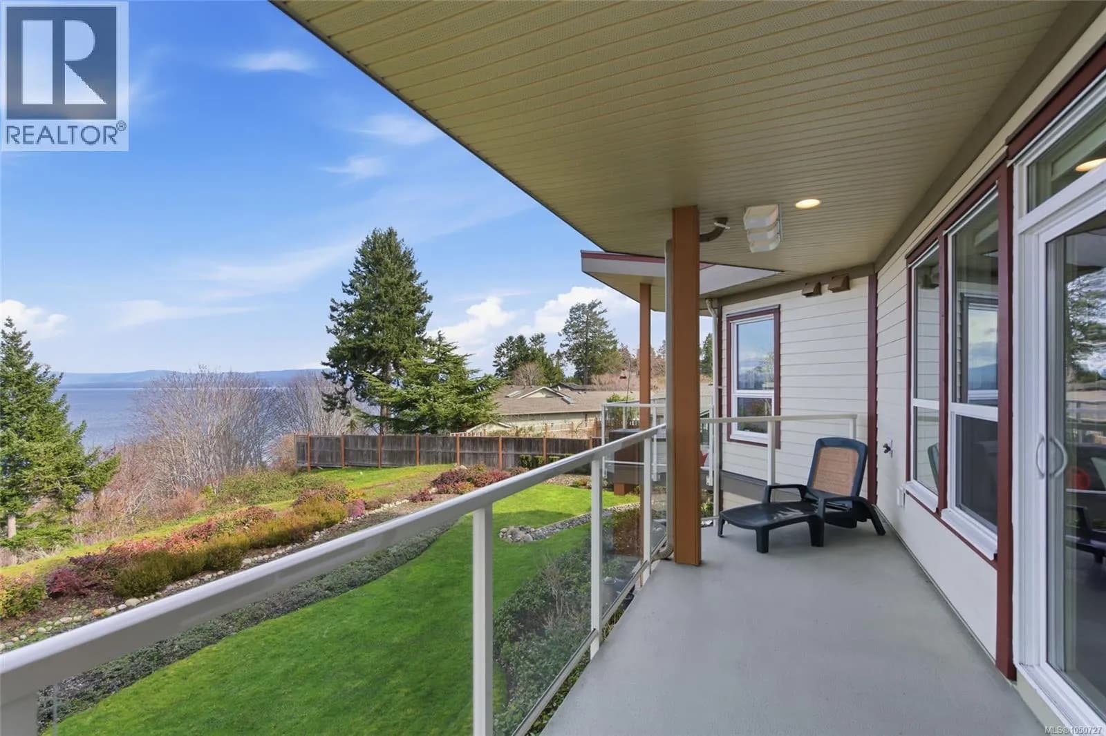 #204 439 College Rd, Qualicum Beach, BC photo 5