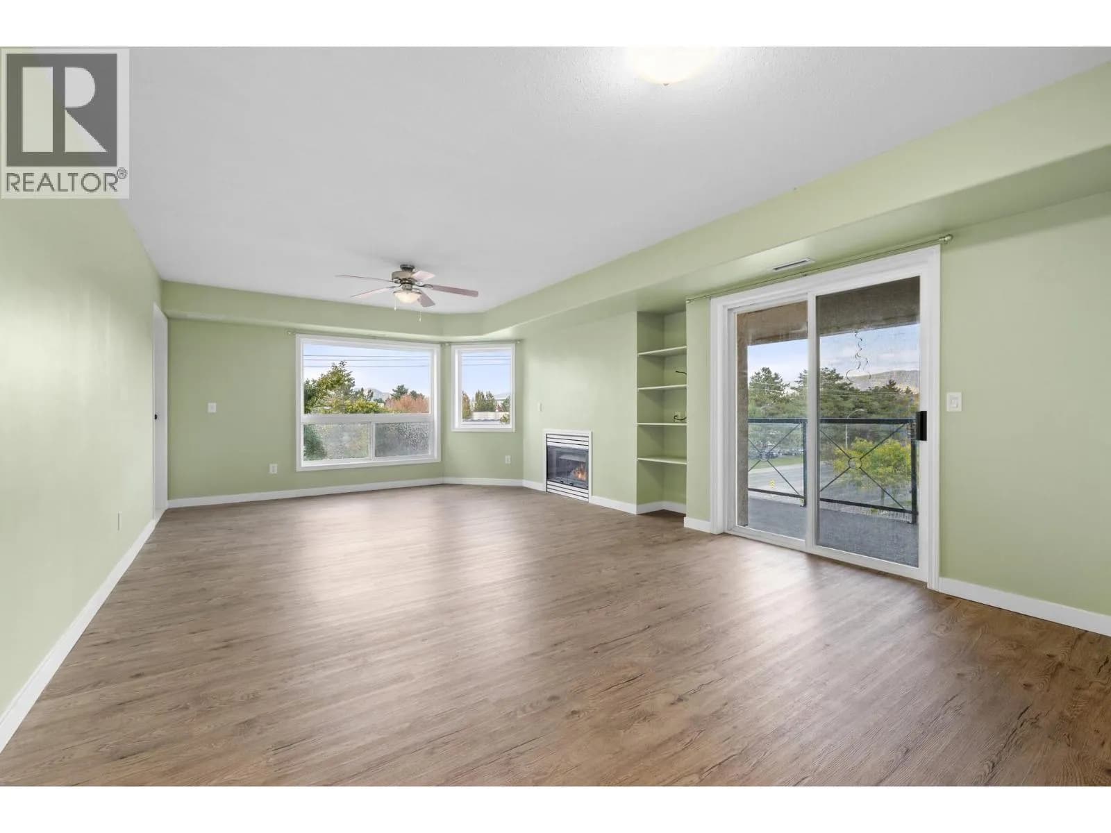 #409 3115 De Montreuil Court, Kelowna, BC photo 5