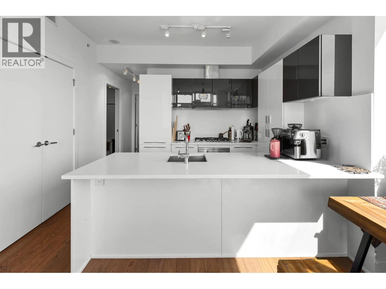 #1001 108 E 1ST AVENUE, Vancouver, BC photo 4