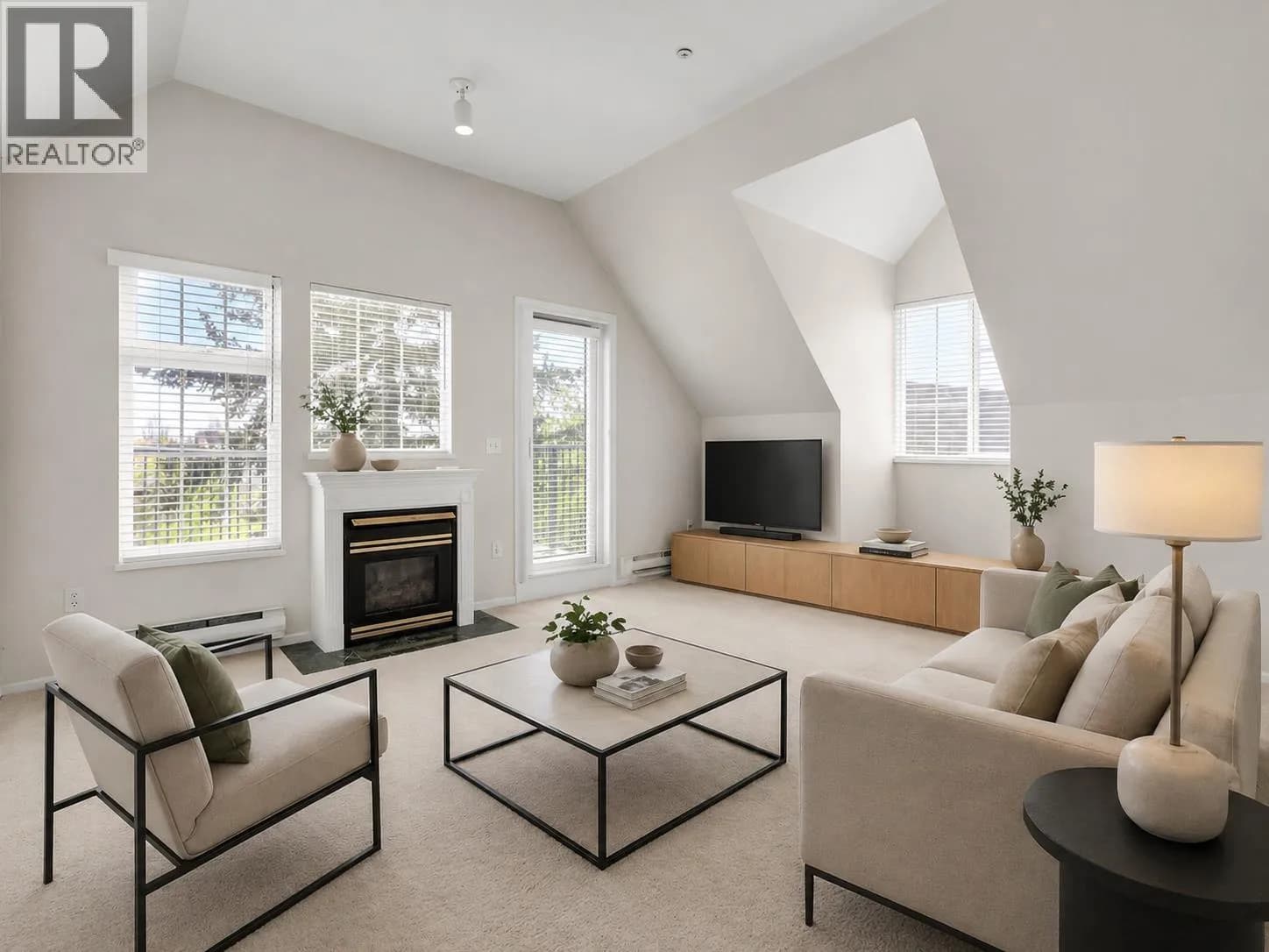 #406 5556 14 AVENUE, Delta, BC photo 2