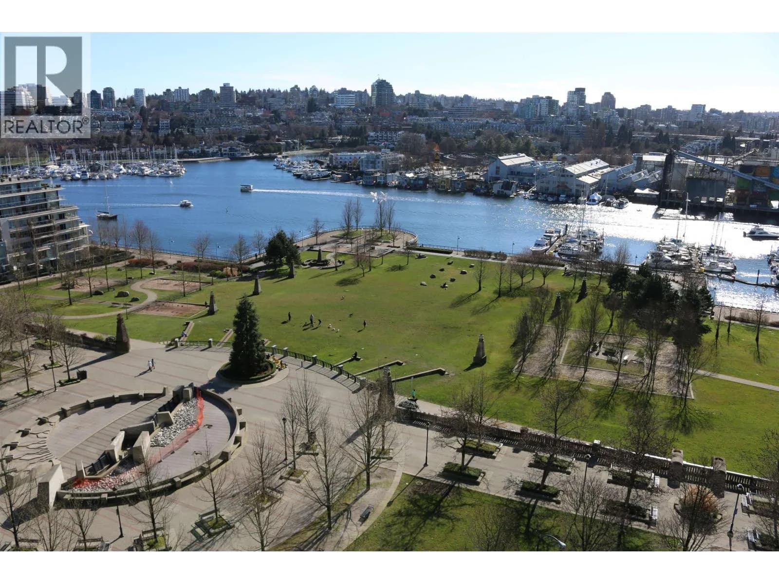 #1606 583 BEACH CRESCENT, Vancouver, BC photo 3