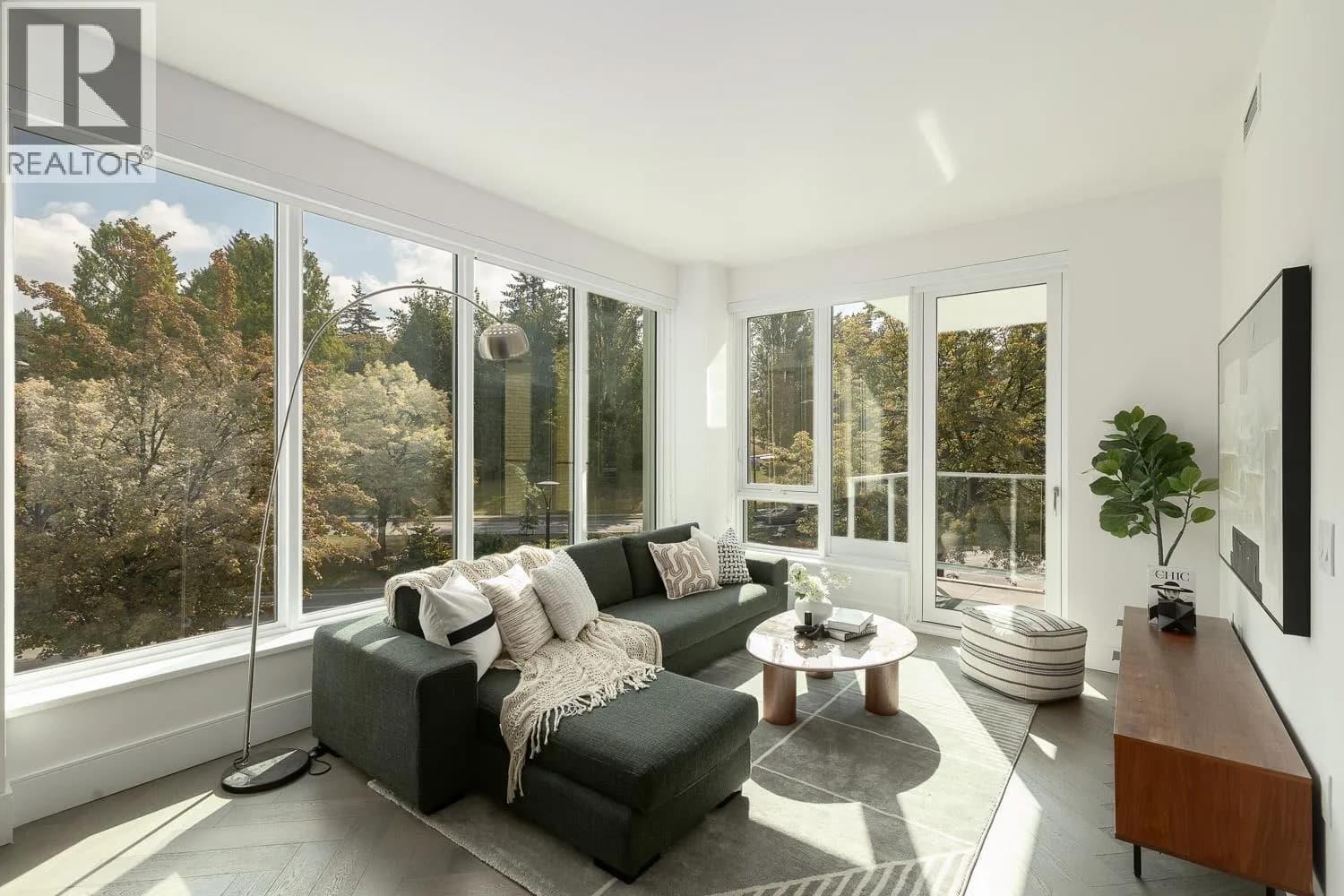 #307 4685 CAMBIE STREET, Vancouver, BC photo 3