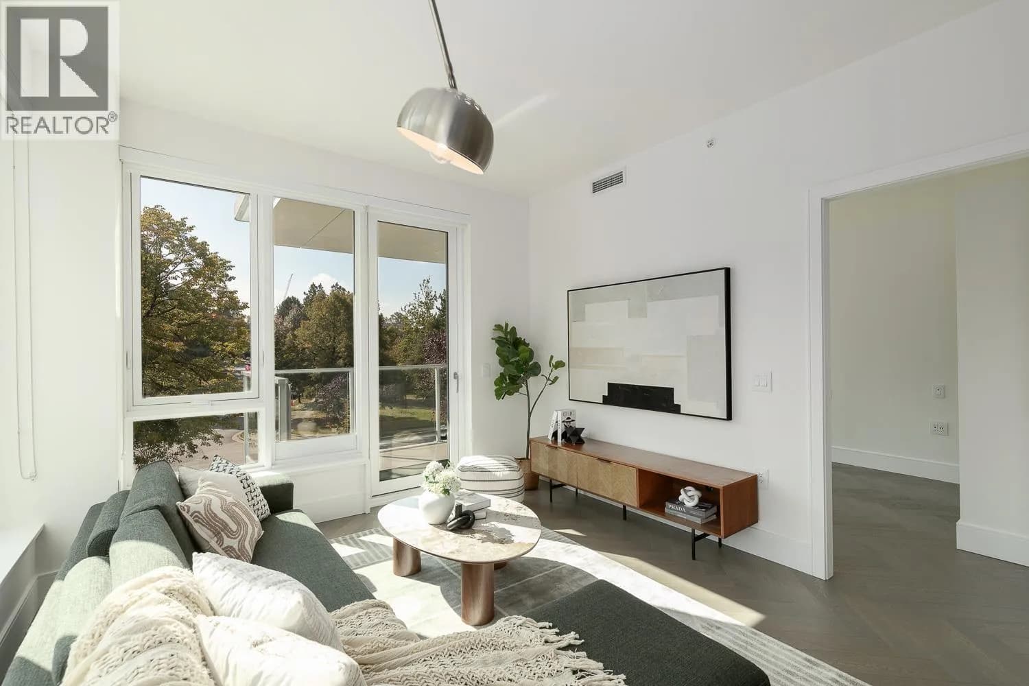 #307 4685 CAMBIE STREET, Vancouver, BC photo 4