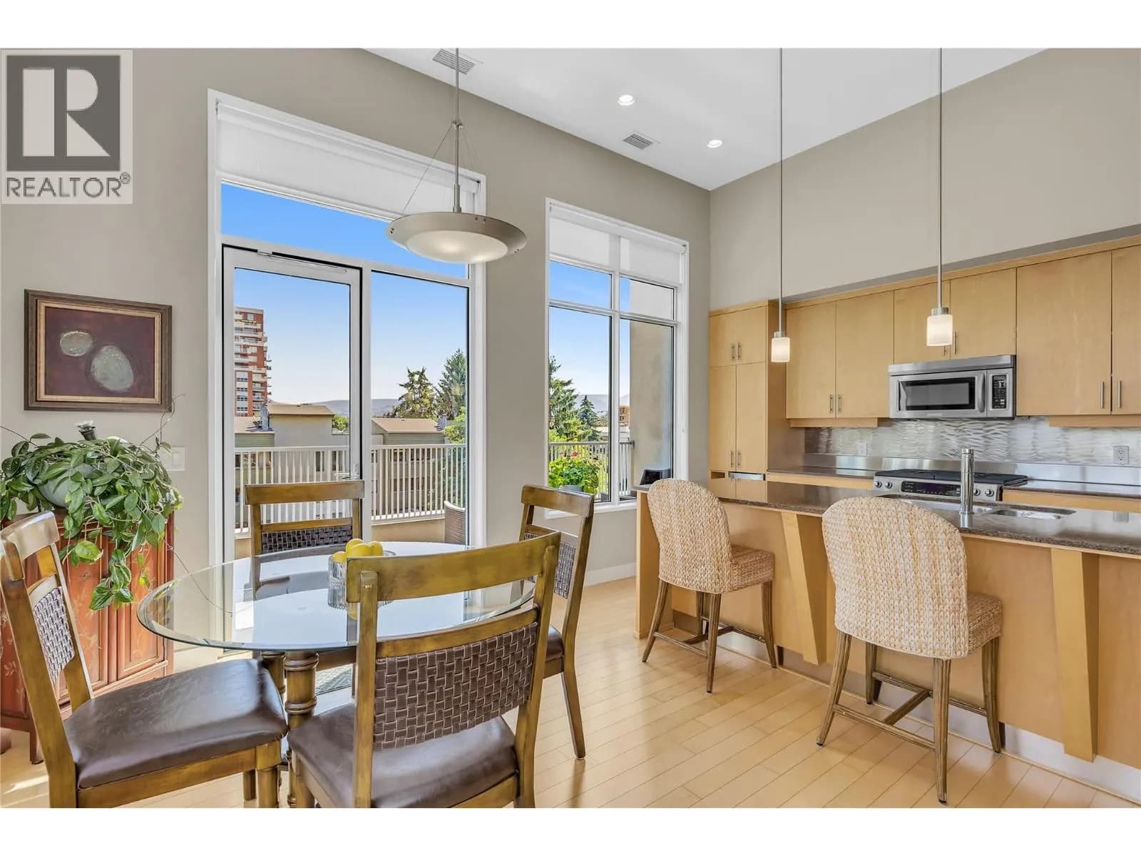 #409 1495 Graham Street, Kelowna, BC photo 3
