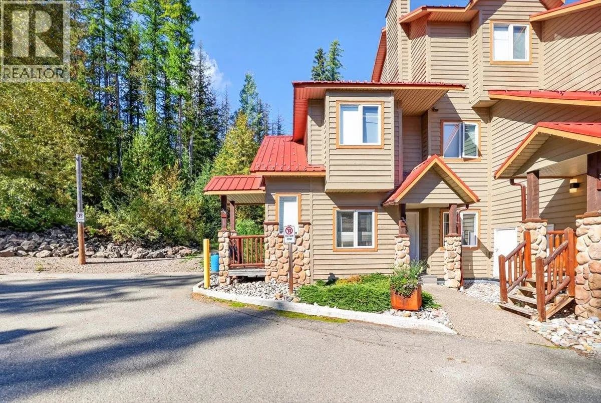 #35 5423 Boomerang Way, Fernie, BC photo 2