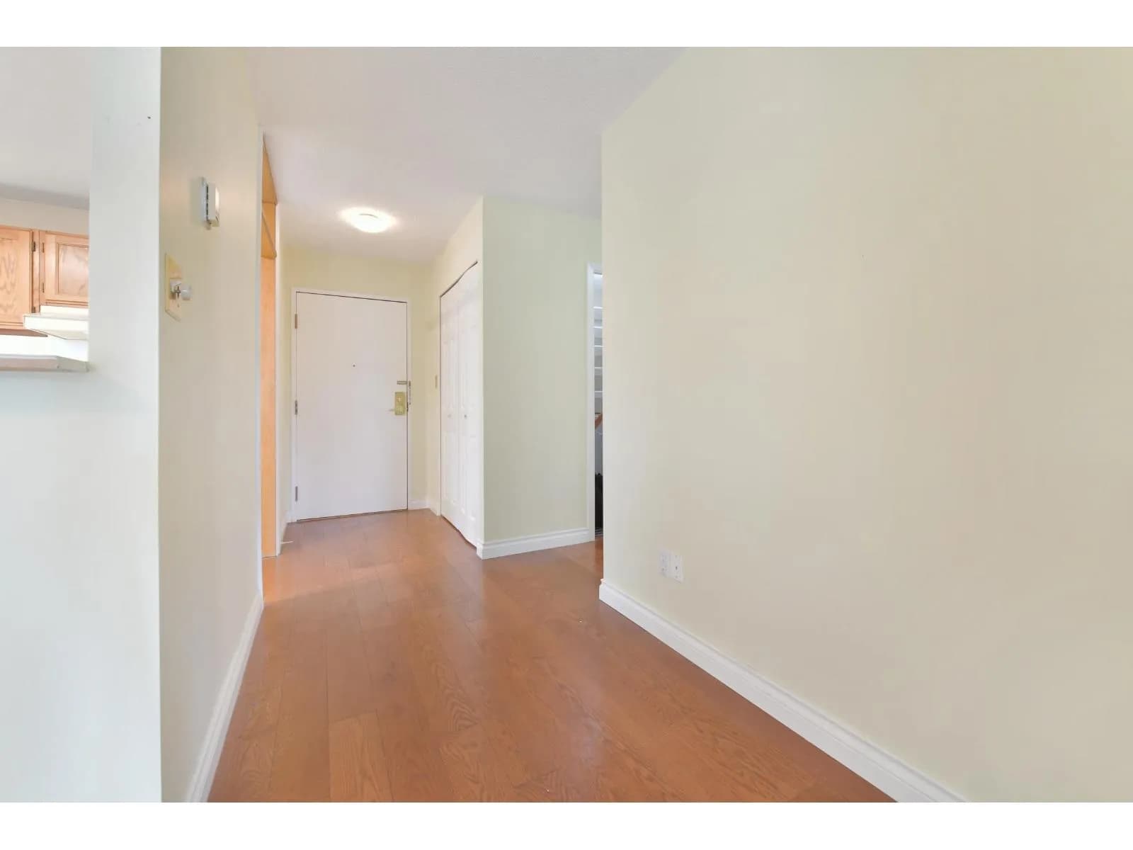 #407 1442 FOSTER STREET, White Rock, BC photo 5