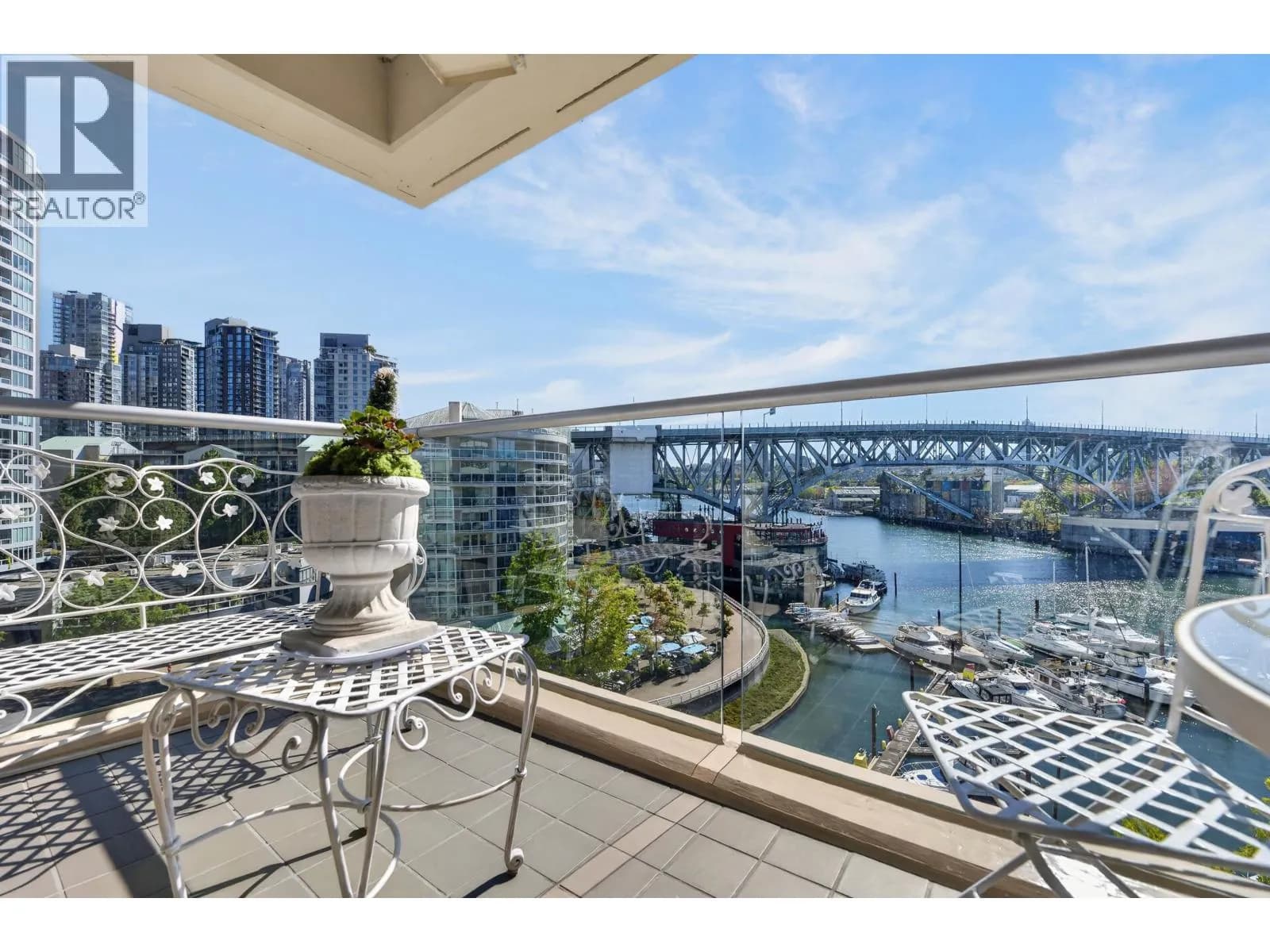 #804 1600 HORNBY STREET, Vancouver, BC photo 2