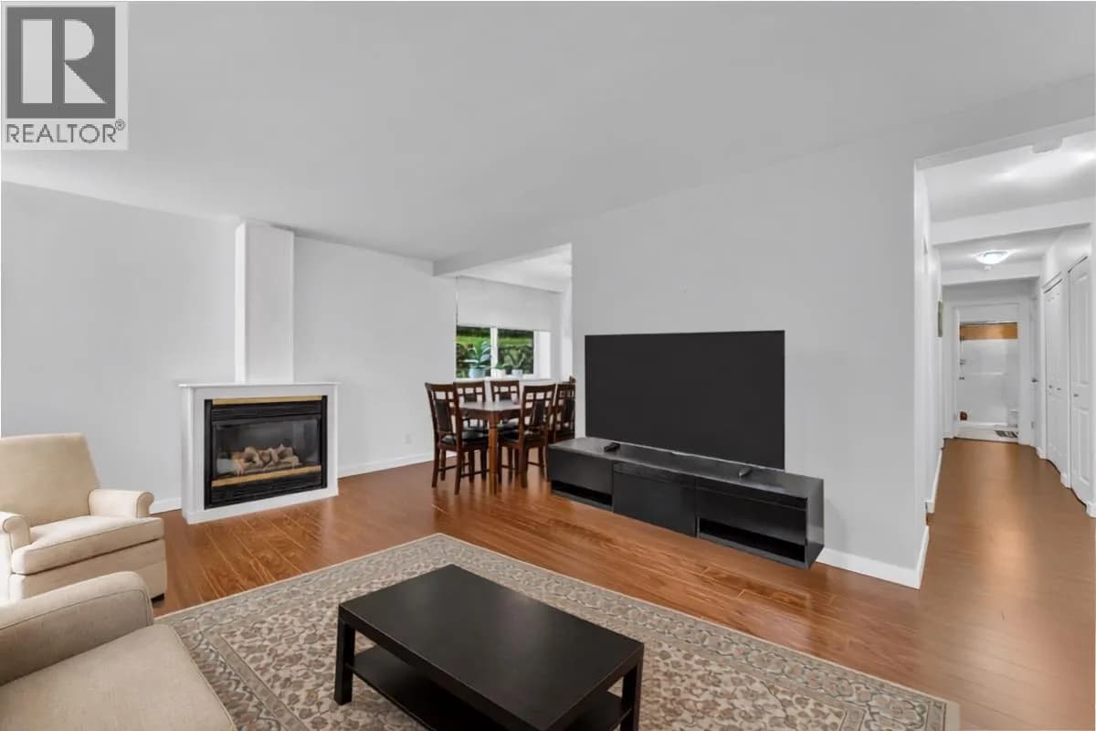 #1 1420 CHESTERFIELD AVENUE, North Vancouver, BC photo 4