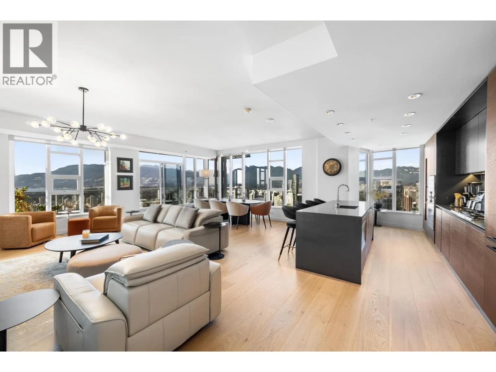 #5602 1289 HORNBY STREET, Vancouver, BC photo 3