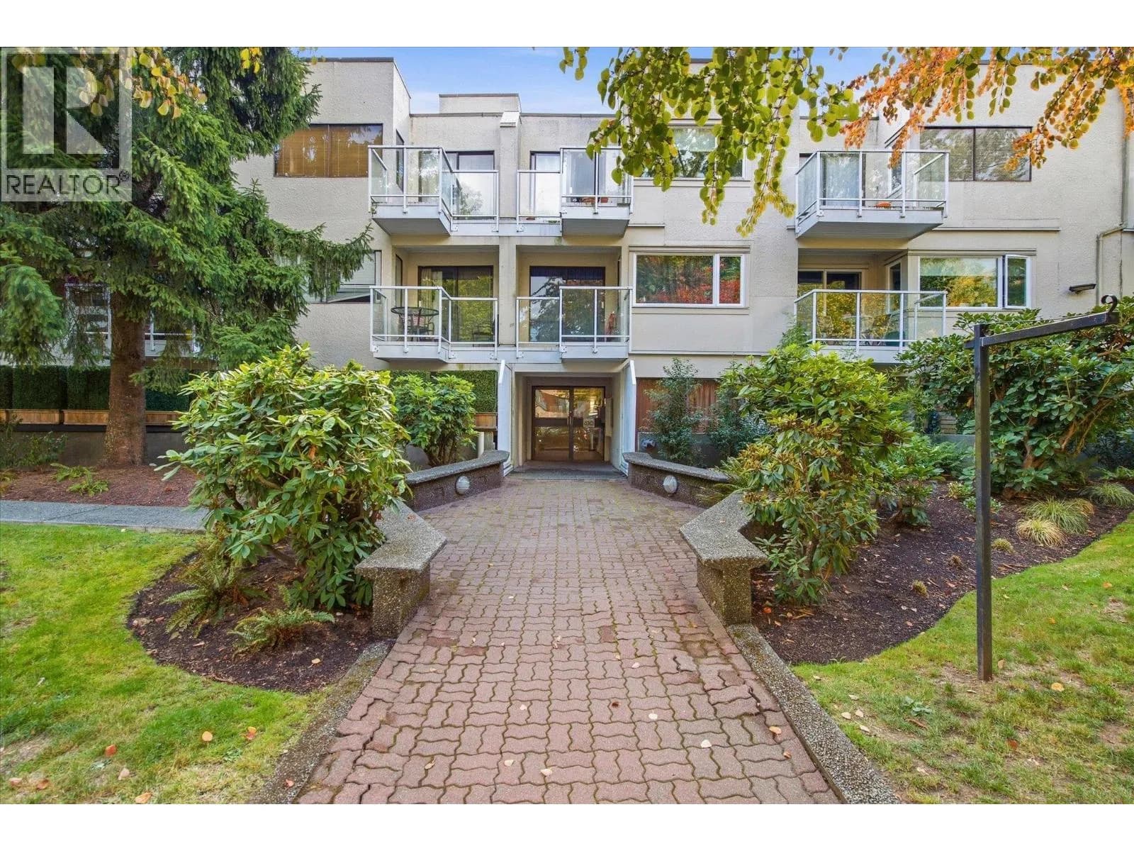 830 E 7TH AVENUE, Vancouver