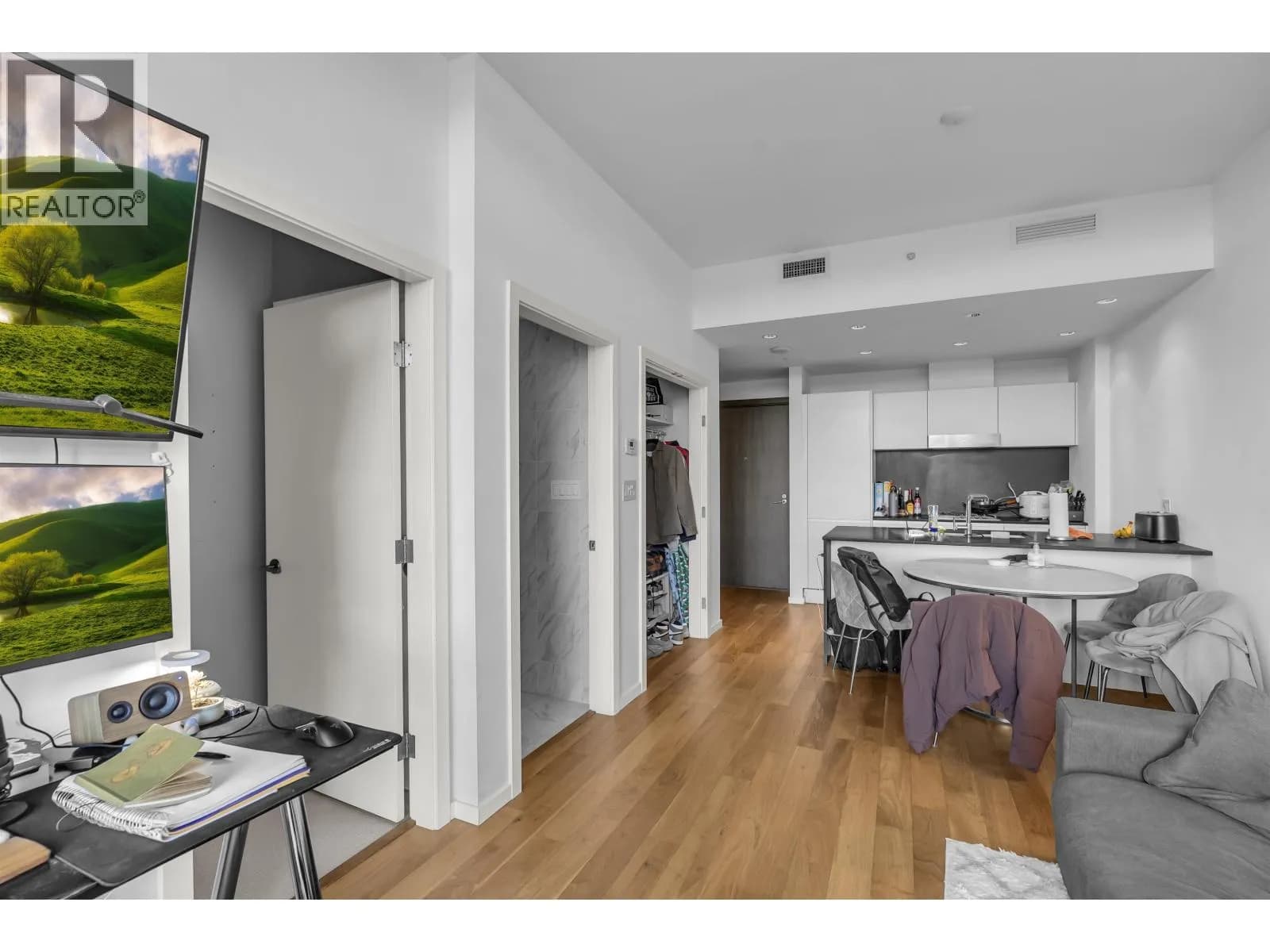 #808 8488 CORNISH STREET, Vancouver, BC photo 3