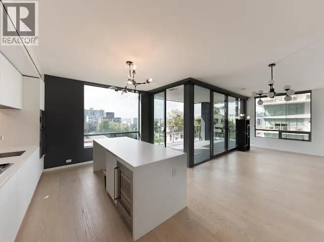 #703 1171 JERVIS STREET, Vancouver, BC photo 4