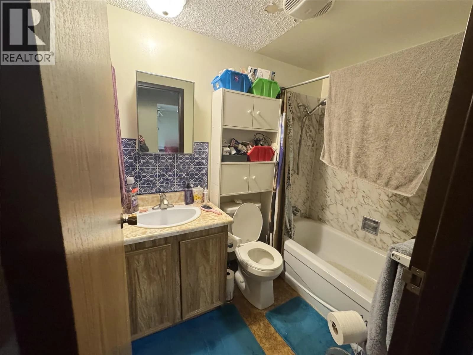 #210 279 Alder Drive, Logan Lake, BC photo 3