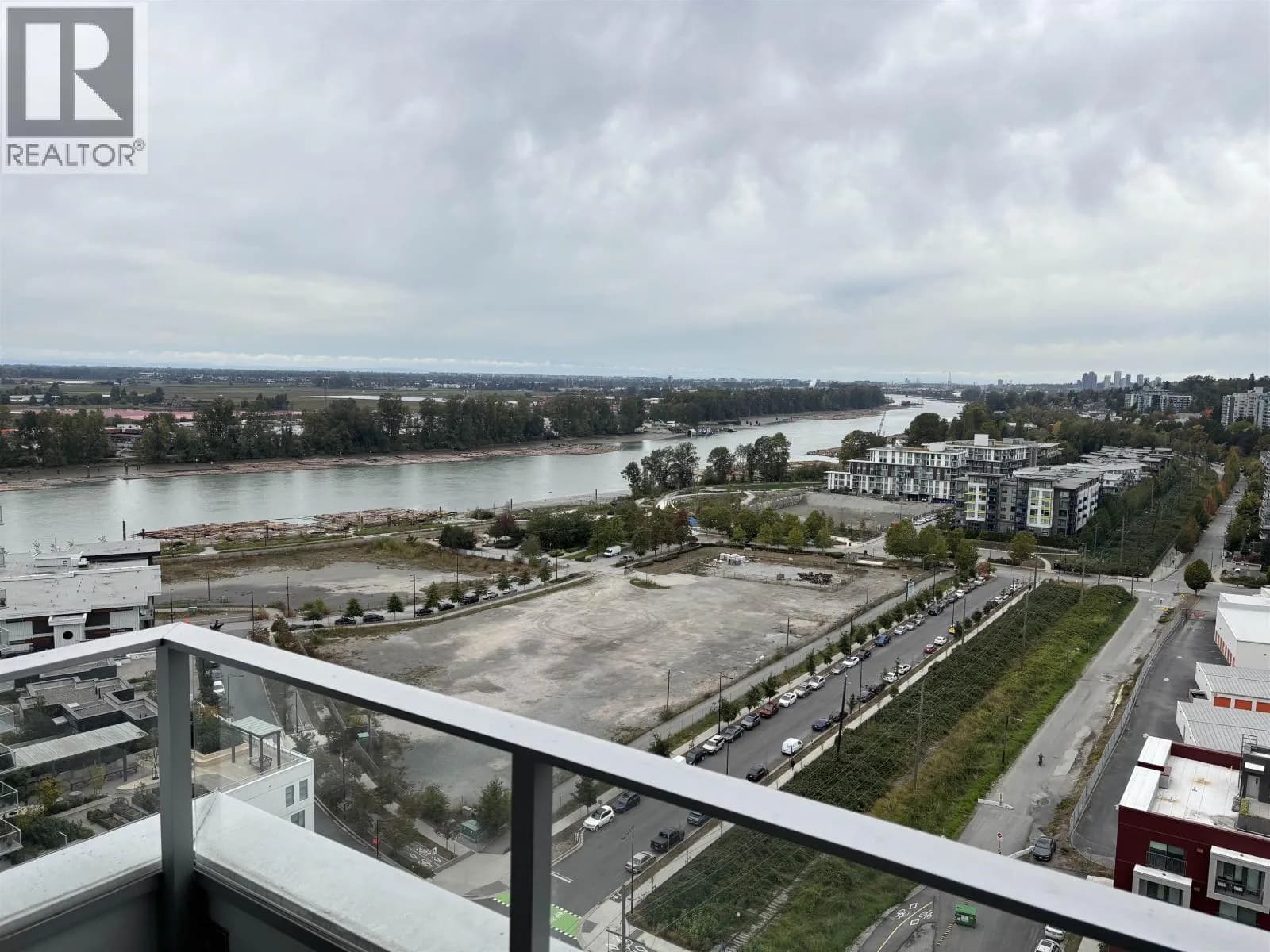 #1804 3438 SAWMILL CRESCENT, Vancouver, BC photo 3