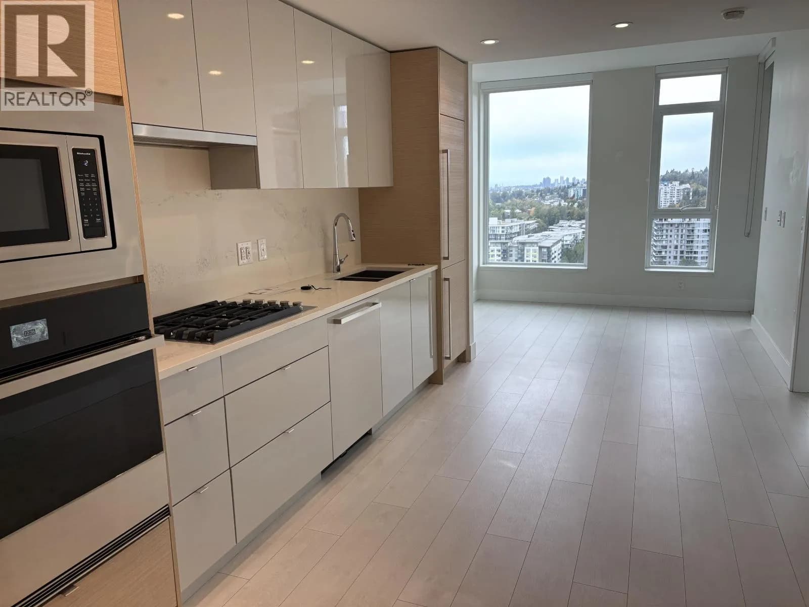 #1804 3438 SAWMILL CRESCENT, Vancouver, BC photo 4