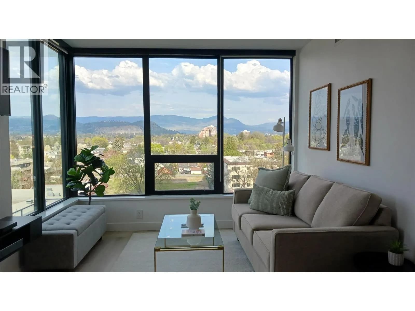 #710 1471 St. Paul Street, Kelowna, BC photo 5