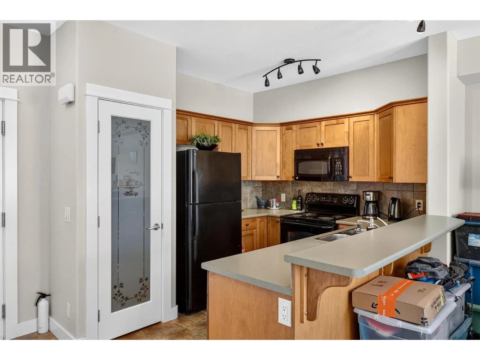 #217 2551 Shoreline Drive, Lake Country, BC photo 2