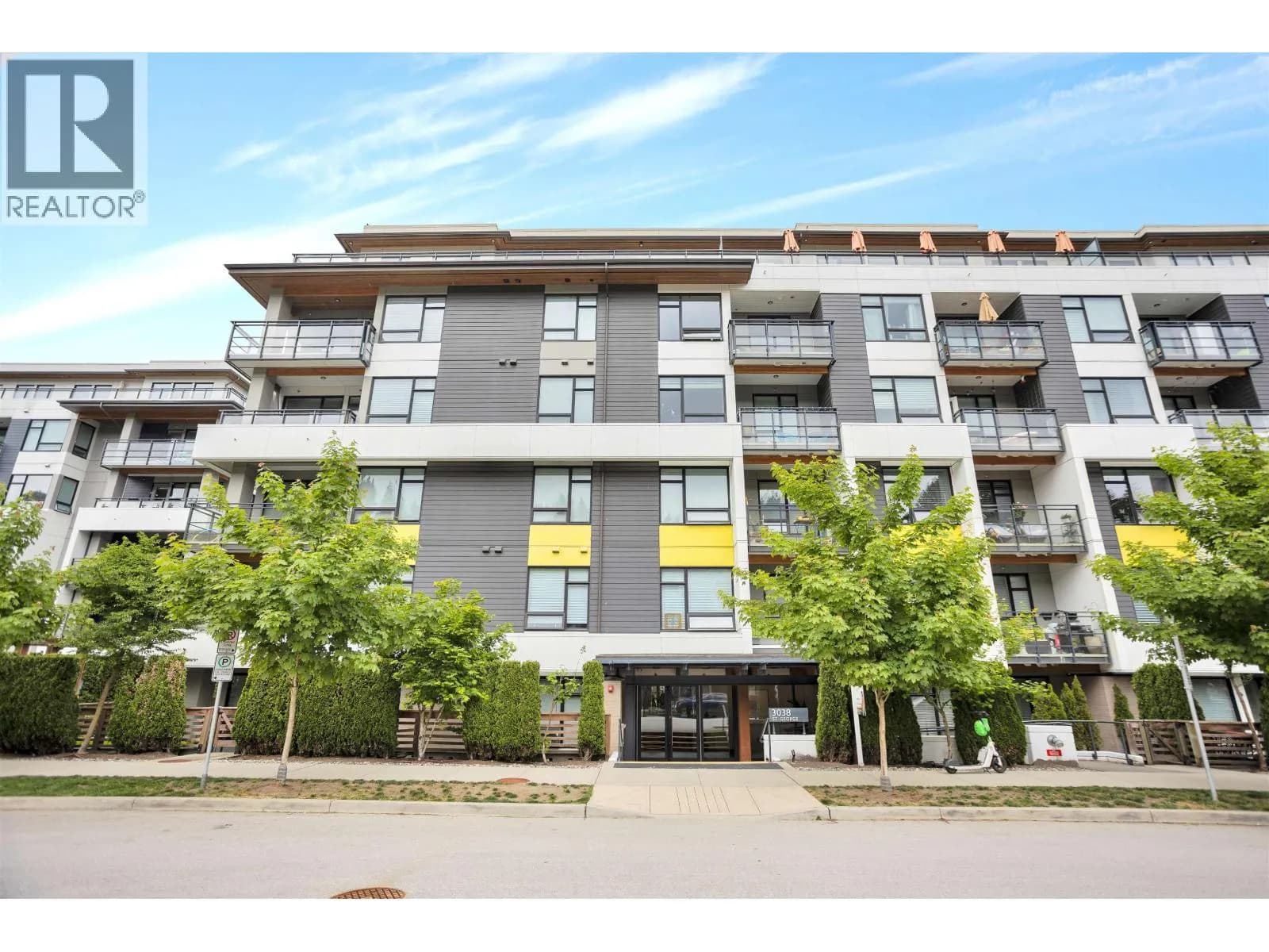 3038 ST GEORGE STREET, Port Moody