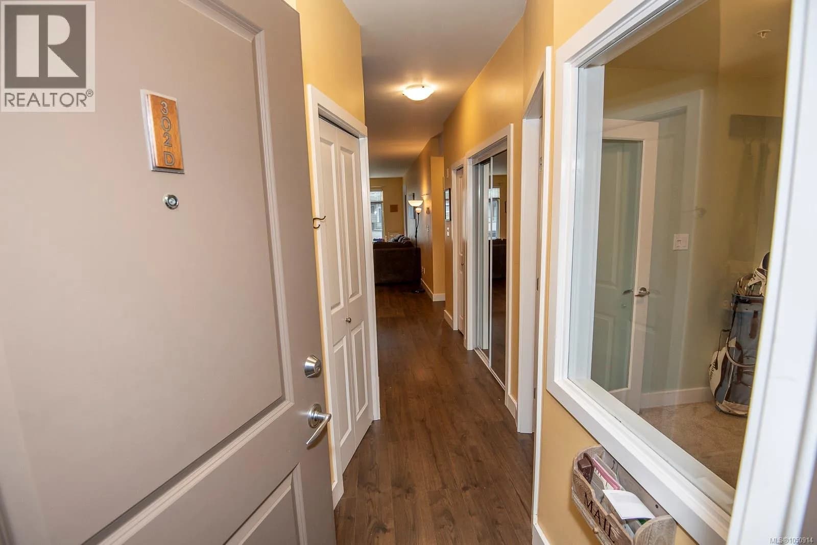 #302D 1115 Craigflower Rd, Esquimalt, BC photo 5