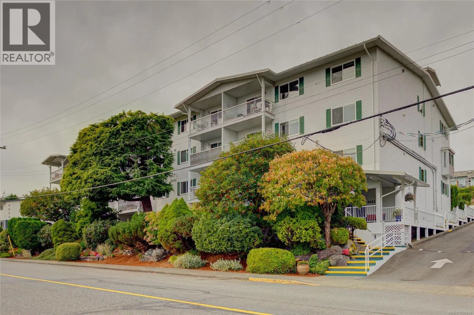 9942 Daniel St, Chemainus