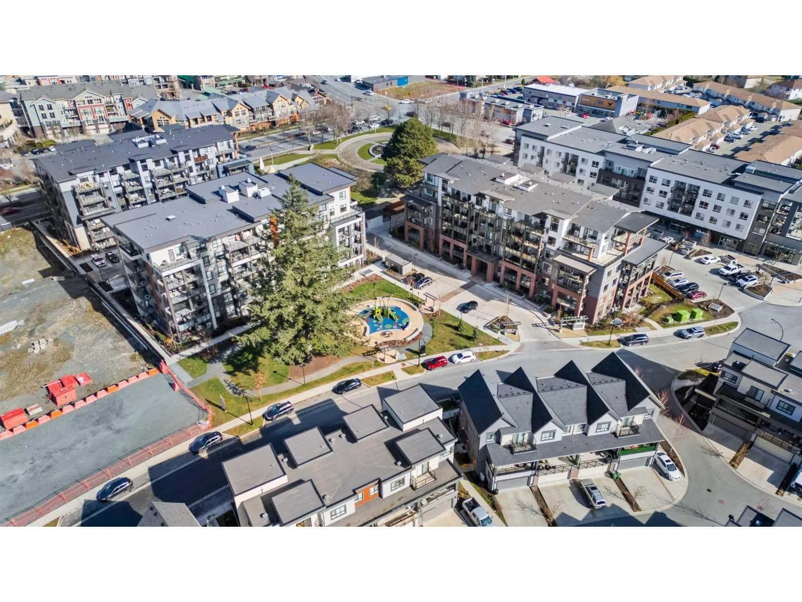#604 45505 CAMPUS DRIVE, Chilliwack, BC photo 4