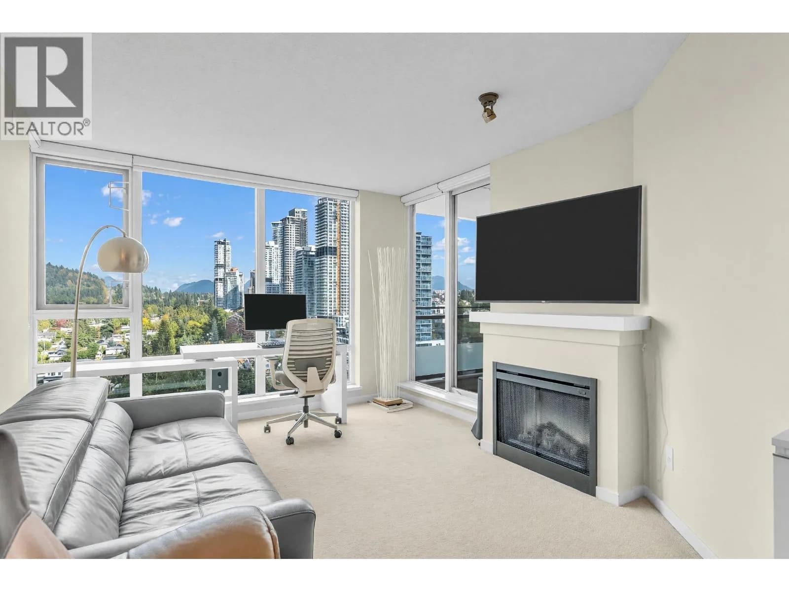 #2206 9868 CAMERON STREET, Burnaby, BC photo 2