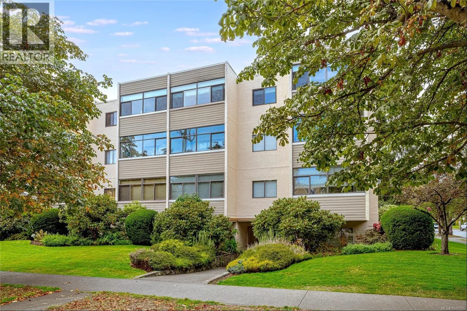 924 Cook St, Victoria