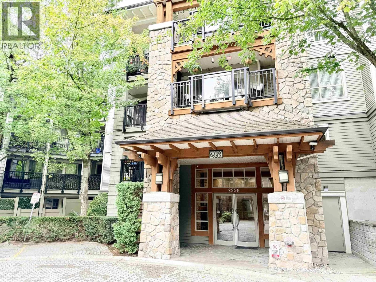 #212 2958 SILVER SPRINGS BOULEVARD, Coquitlam, BC photo 3