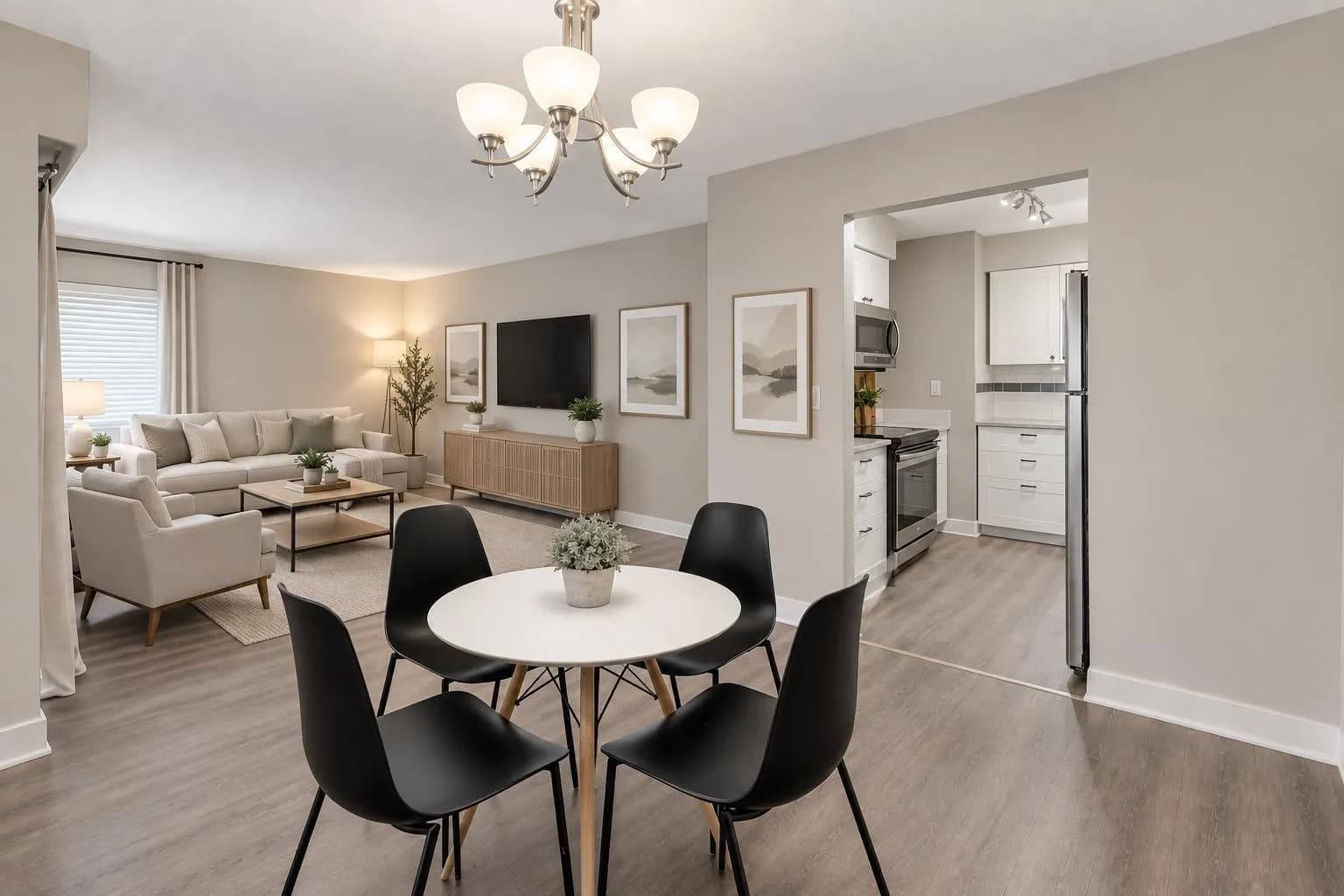 #207 1544 FIR STREET, White Rock, BC photo 5