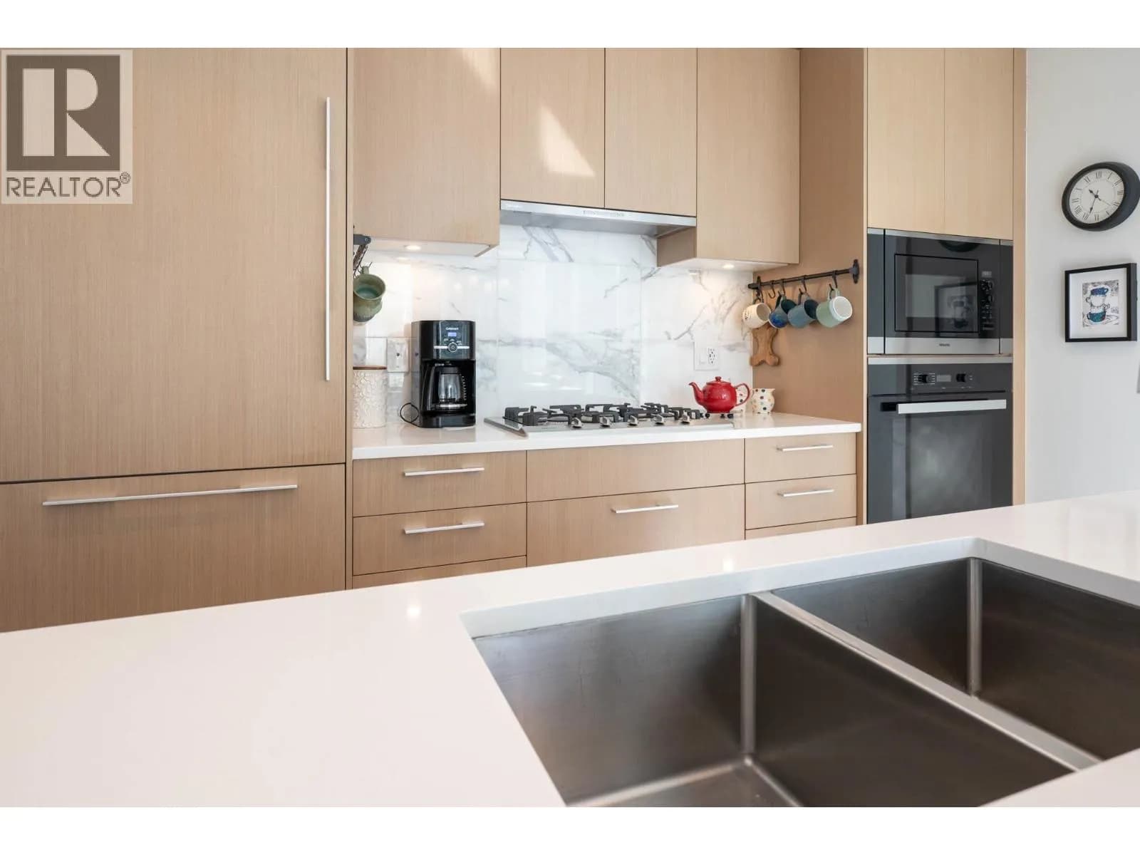 #106 5608 BERTON AVENUE, Vancouver, BC photo 5